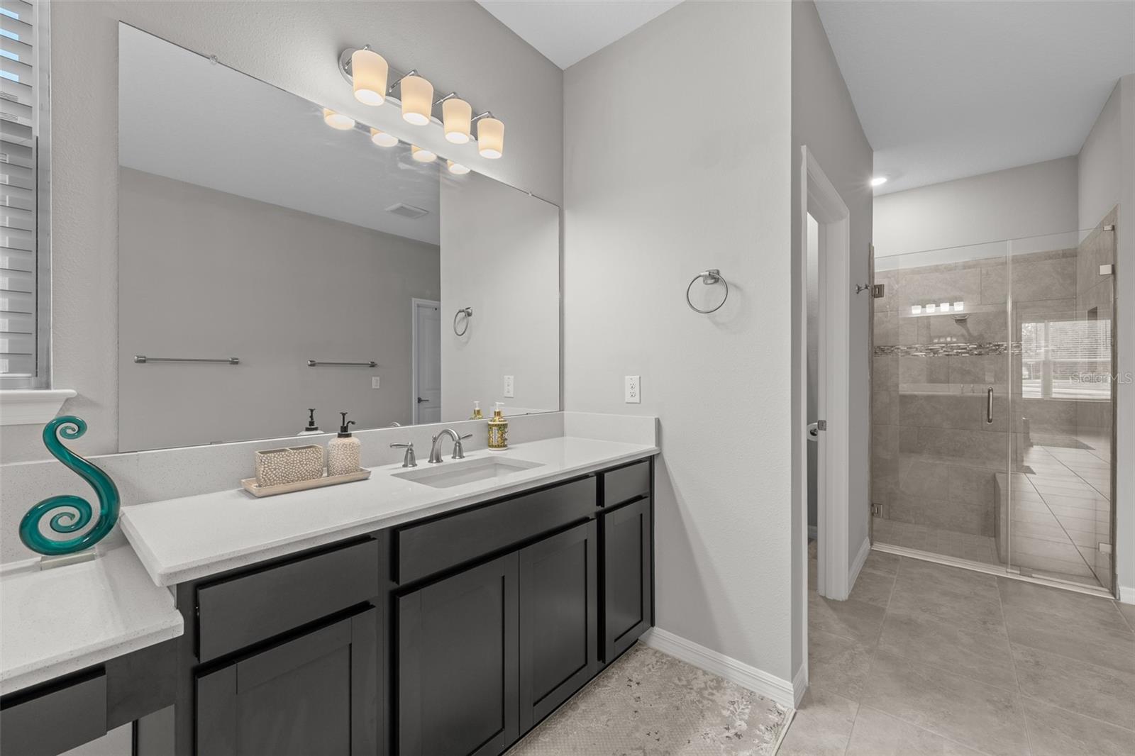 Image 28 of 81 For 2512 High Tides Way