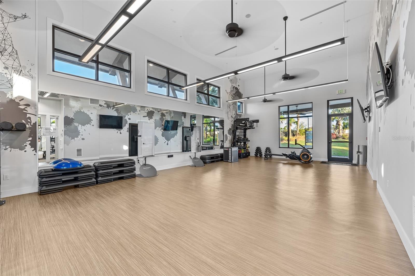 Image 72 of 81 For 2512 High Tides Way