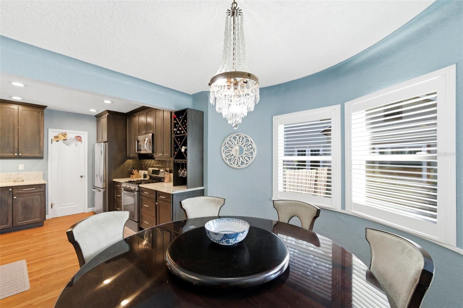 Image 14 of 49 For 519 27th Avenue N