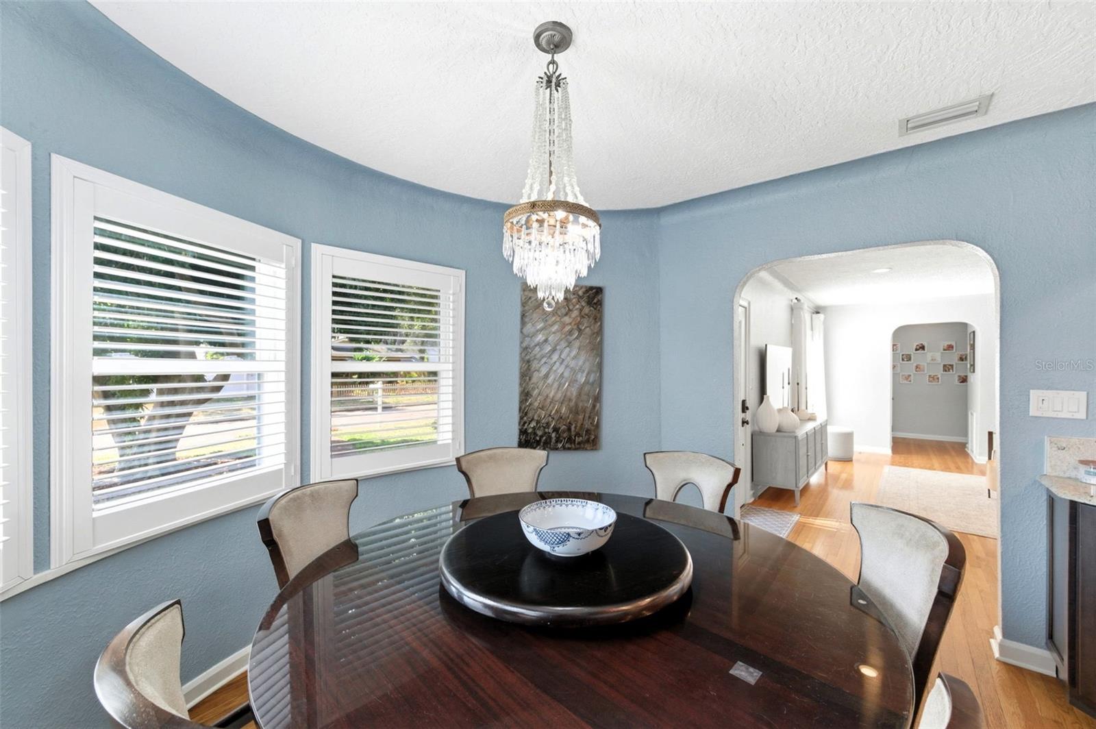 Image 15 of 49 For 519 27th Avenue N