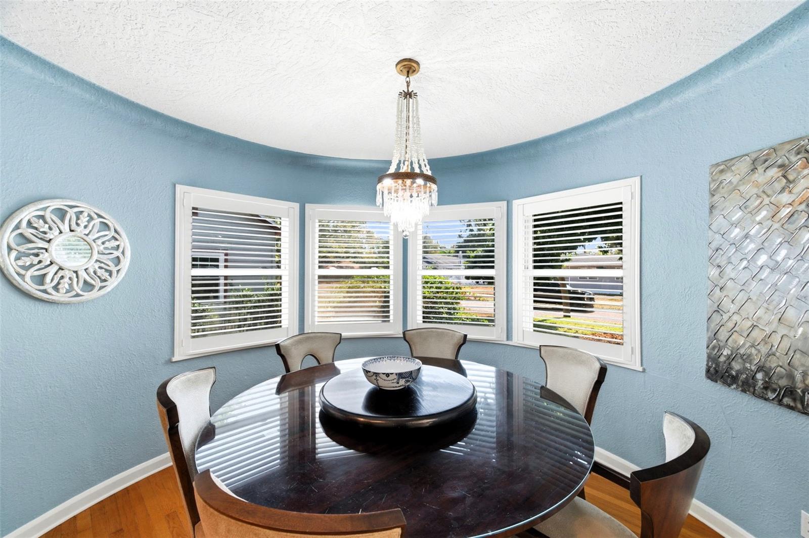 Image 16 of 49 For 519 27th Avenue N