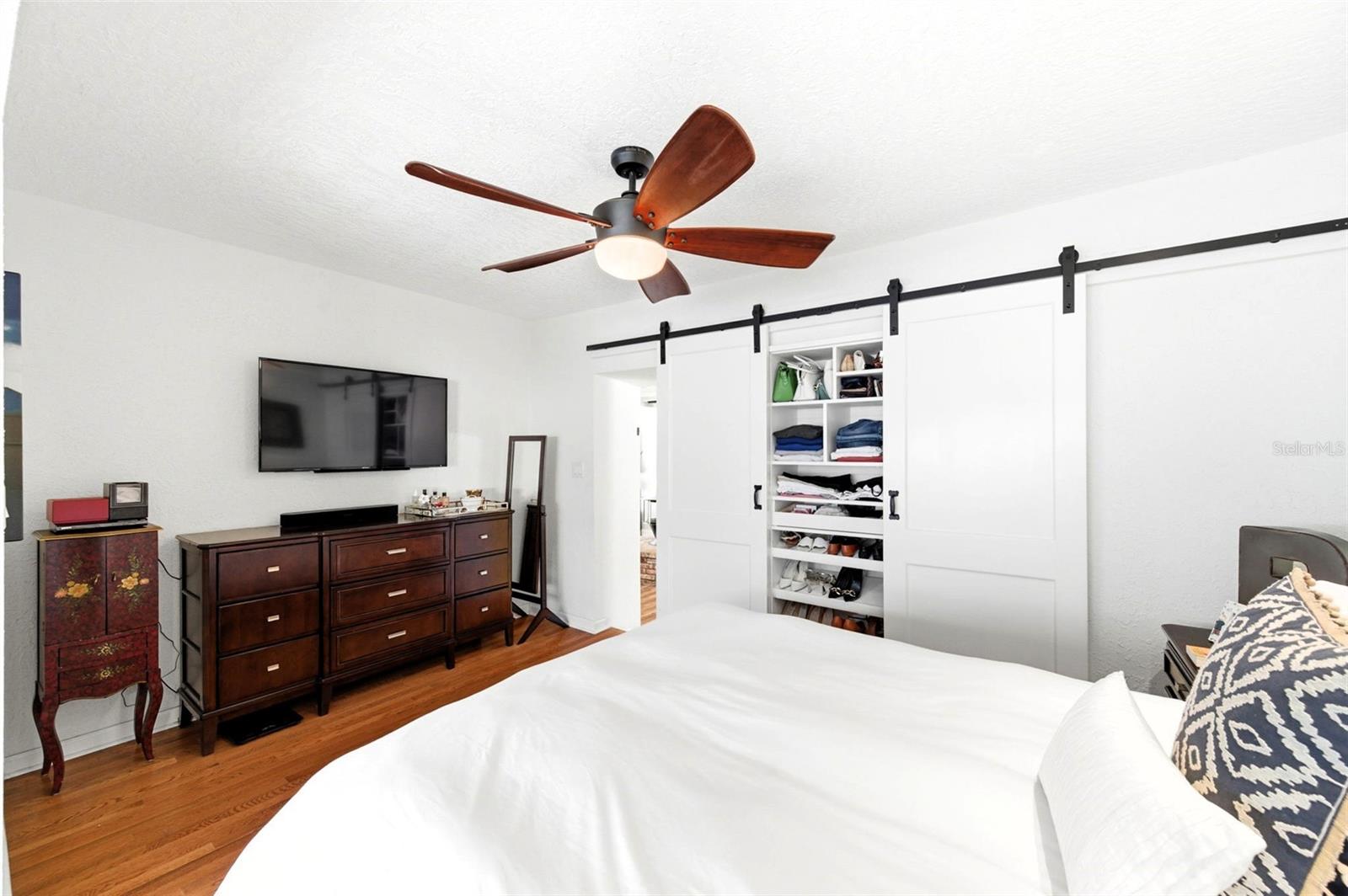 Image 24 of 49 For 519 27th Avenue N