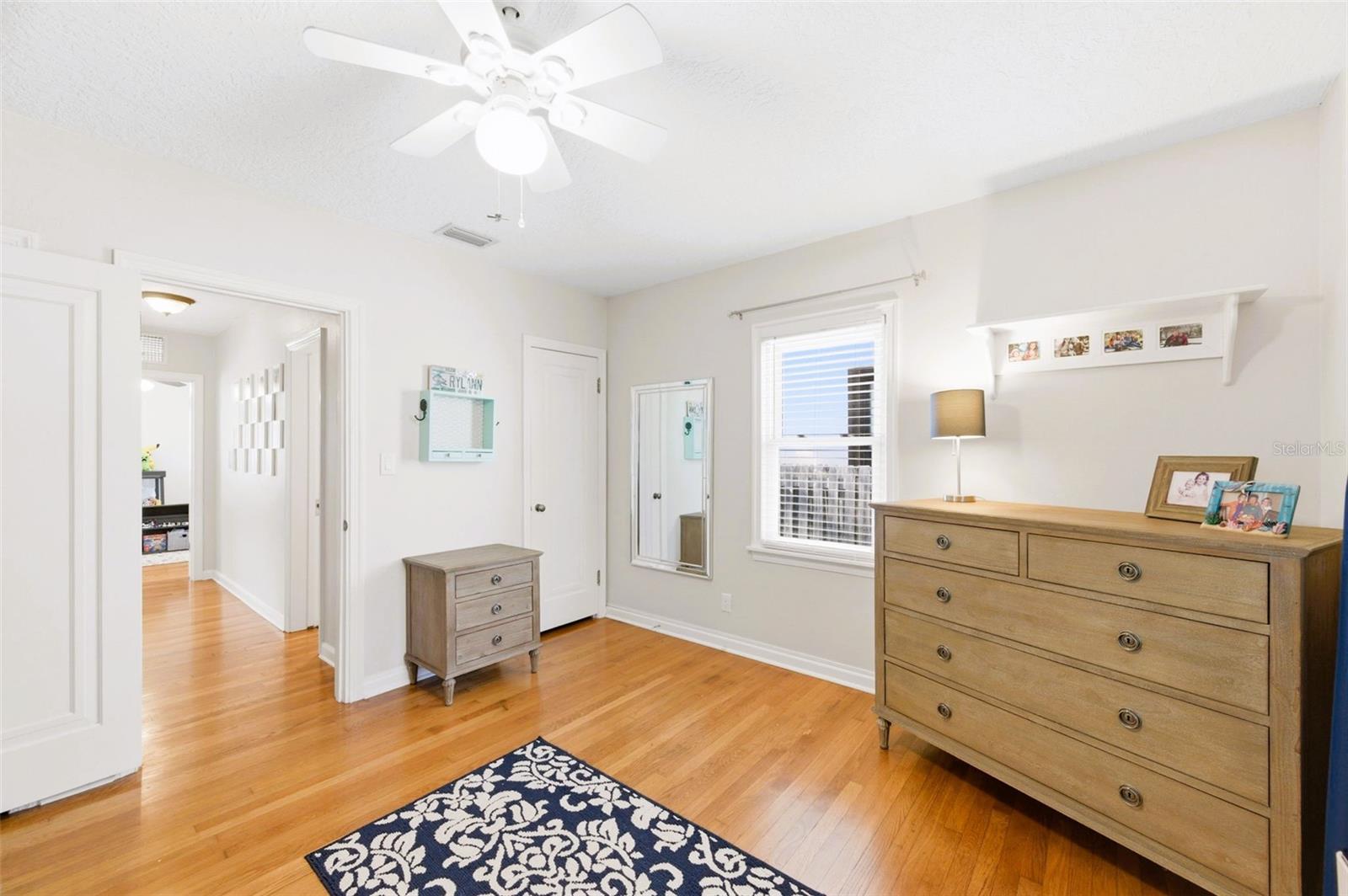 Image 32 of 49 For 519 27th Avenue N