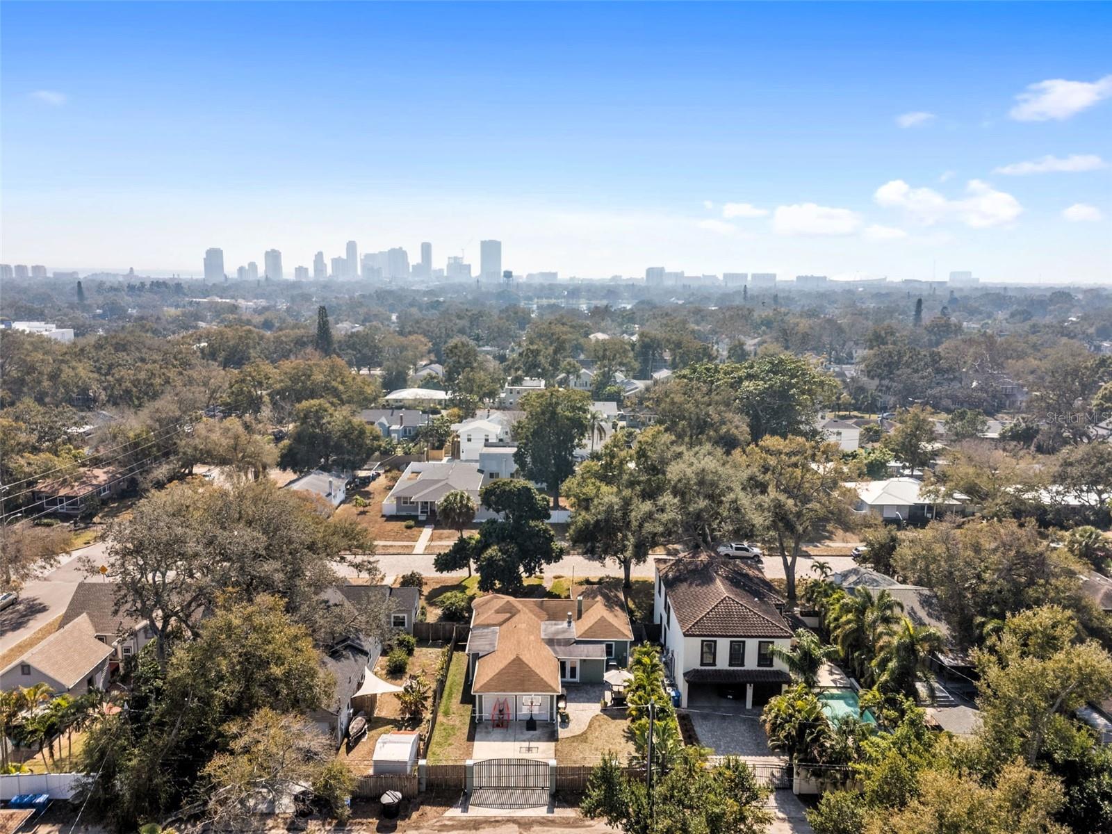 Image 46 of 49 For 519 27th Avenue N