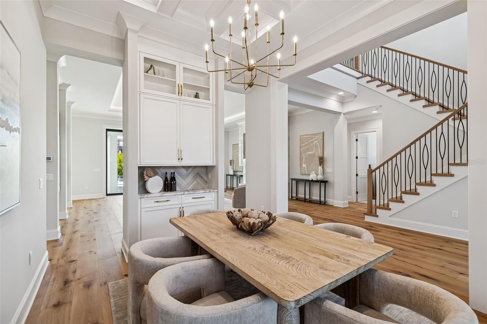 Image 14 of 67 For 5032 Longfellow Avenue