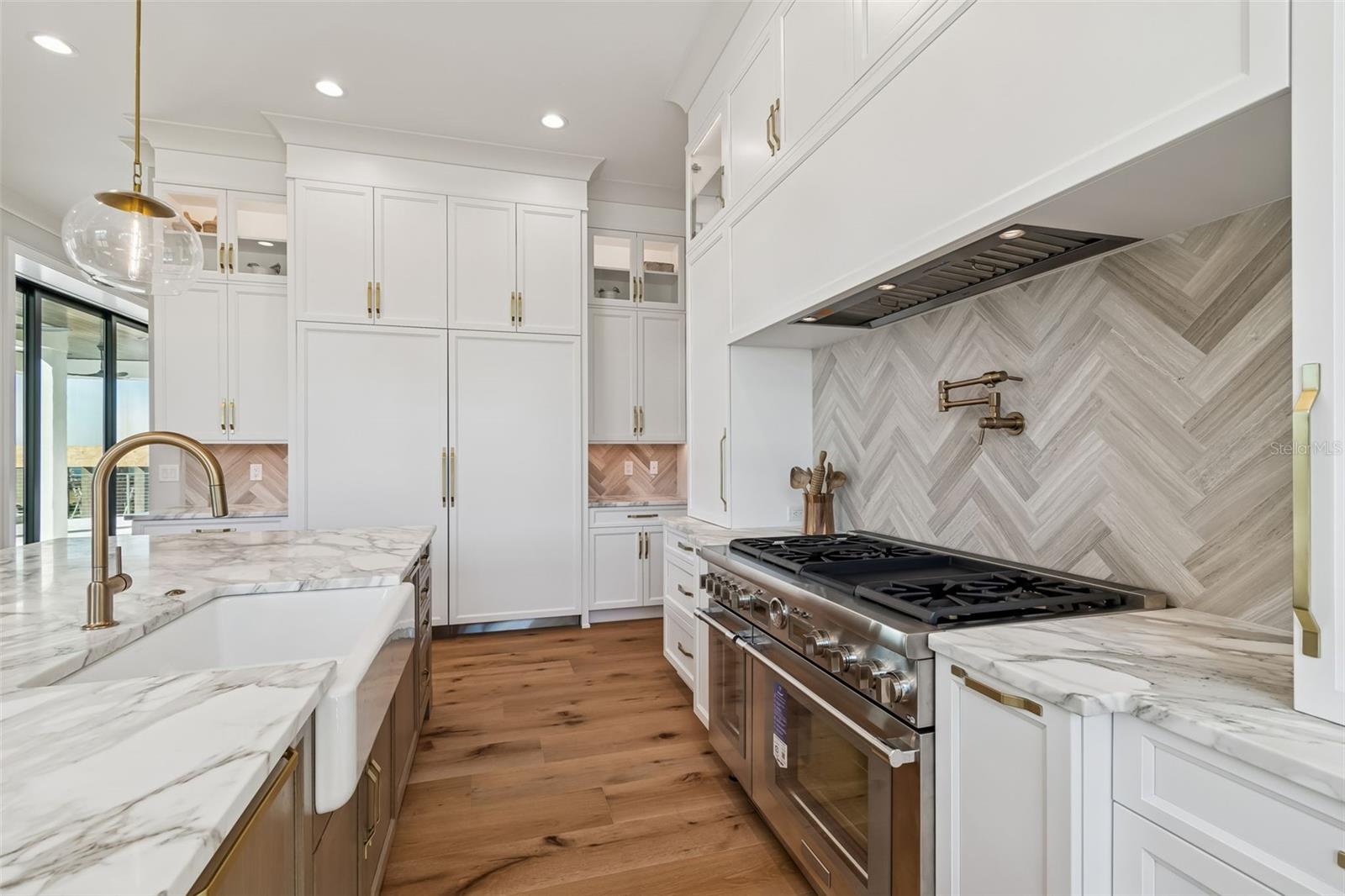 Image 21 of 67 For 5032 Longfellow Avenue