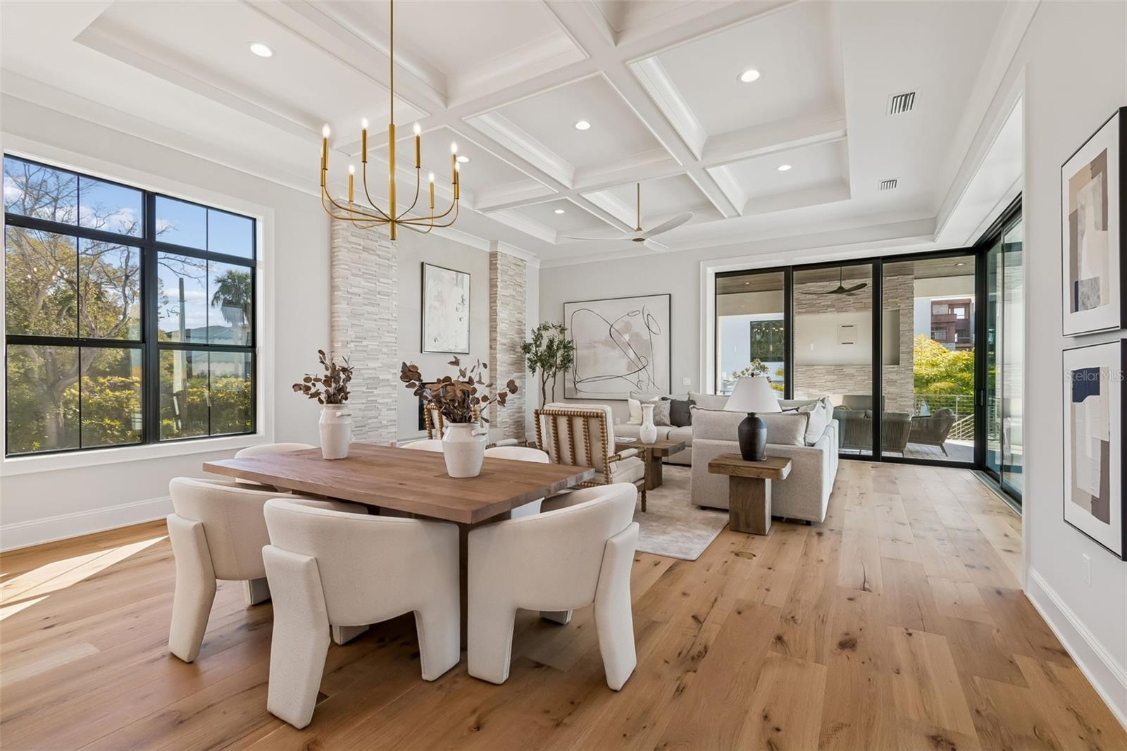 Image 26 of 67 For 5032 Longfellow Avenue