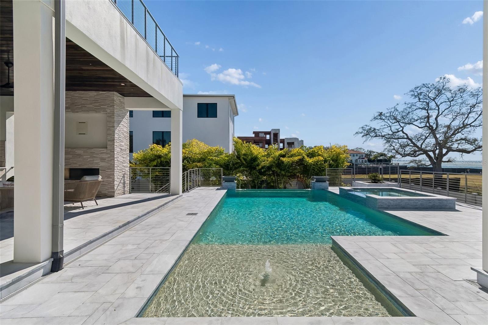 Image 8 of 67 For 5032 Longfellow Avenue