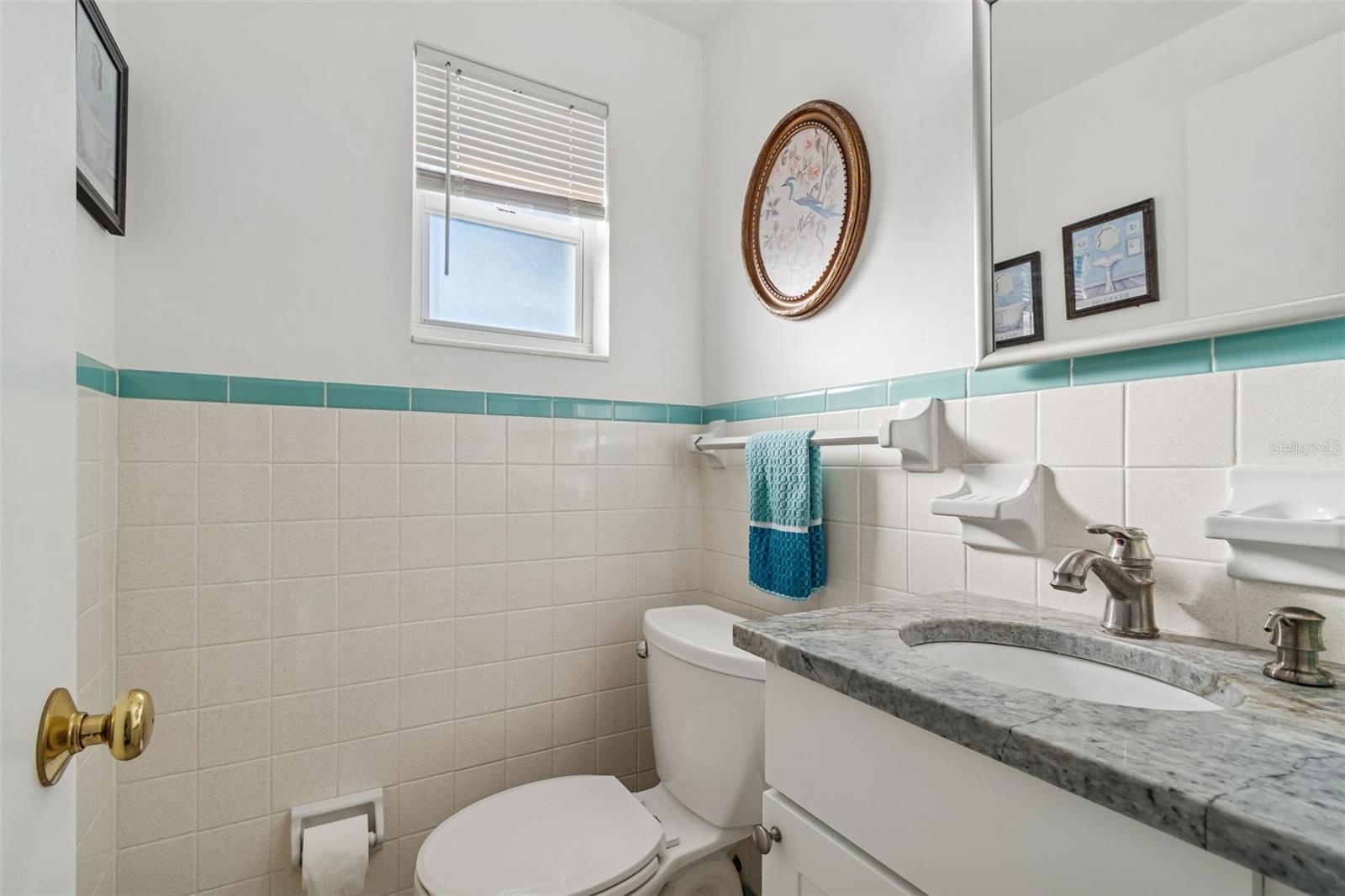 Image 21 of 40 For 4940 Picture Avenue