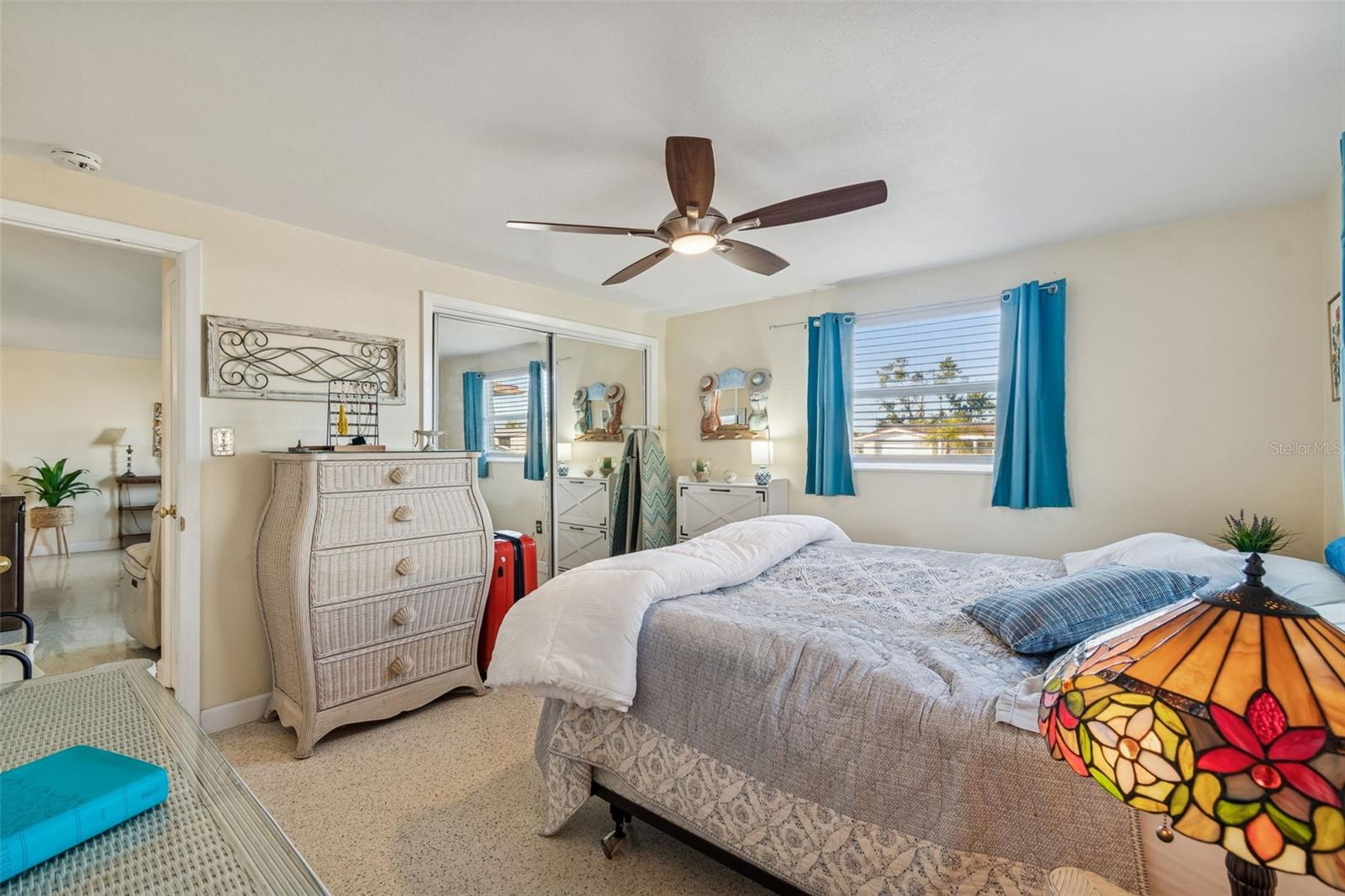 Image 23 of 40 For 4940 Picture Avenue