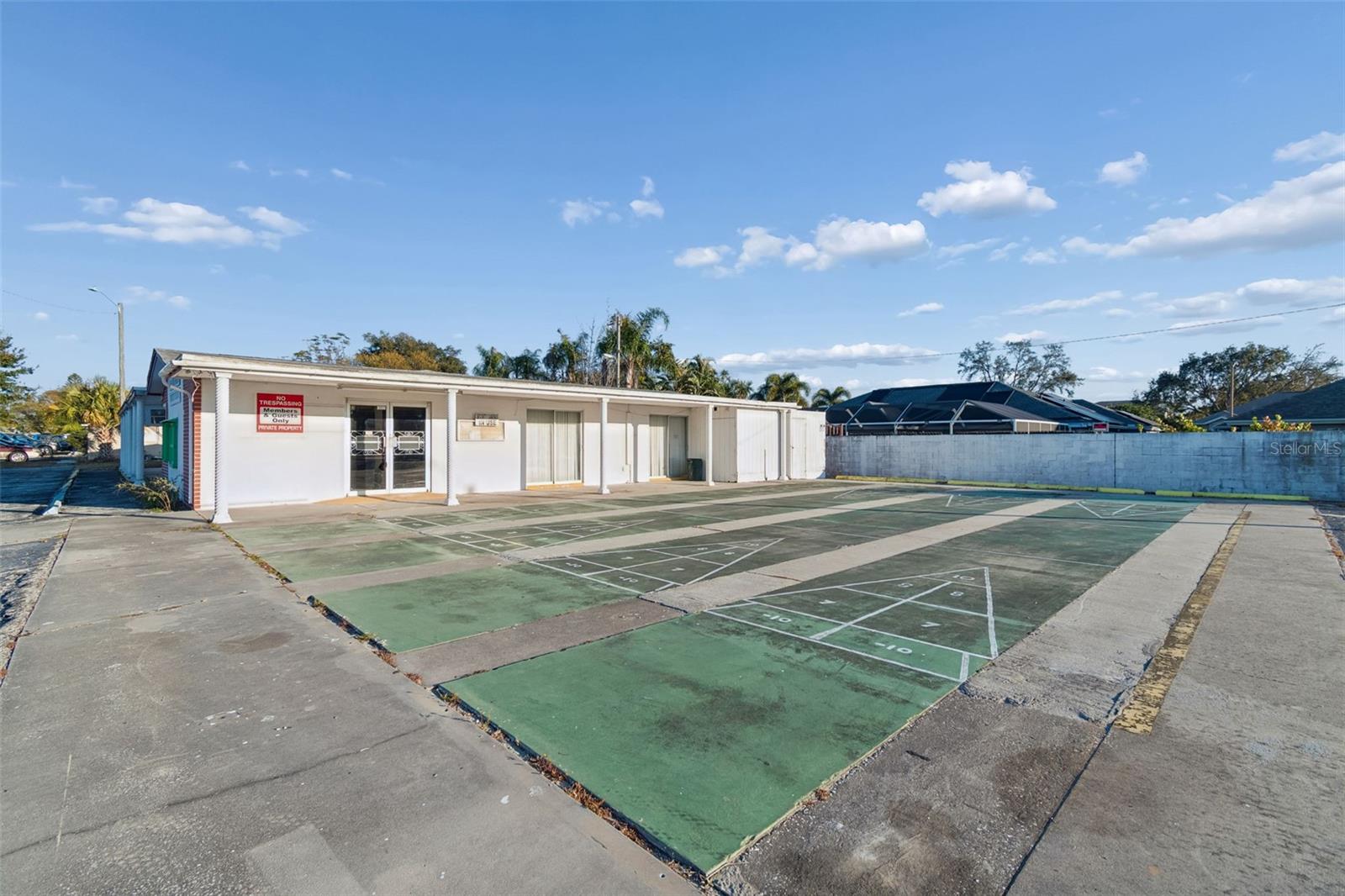 Image 38 of 40 For 4940 Picture Avenue