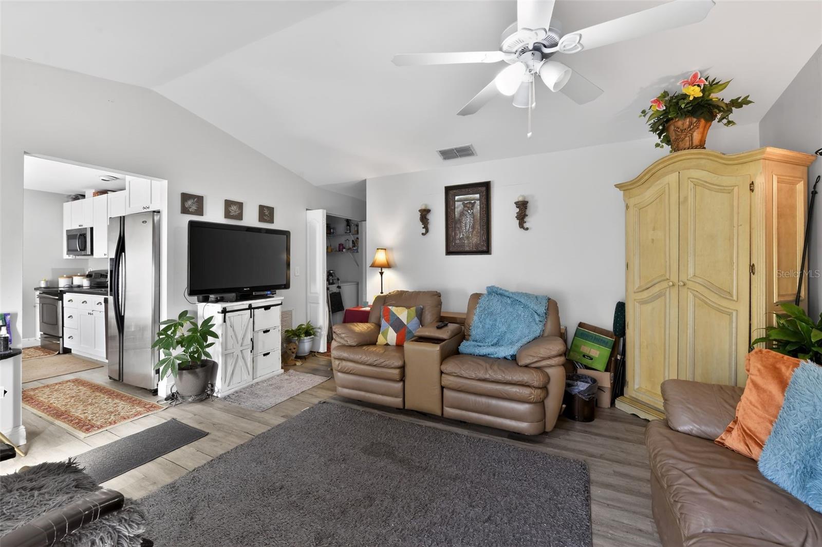 Image 10 of 31 For 4154 16th Street E 15