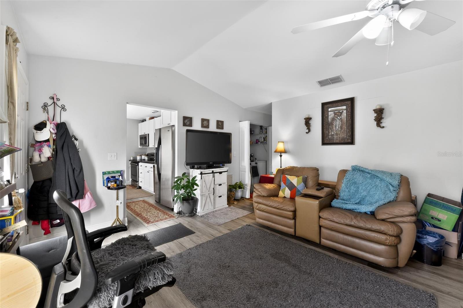 Image 7 of 31 For 4154 16th Street E 15