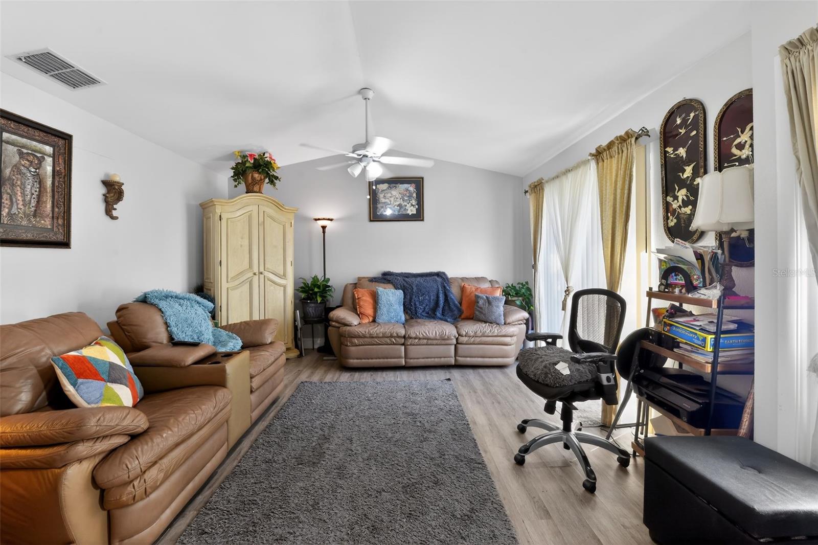 Image 9 of 31 For 4154 16th Street E 15