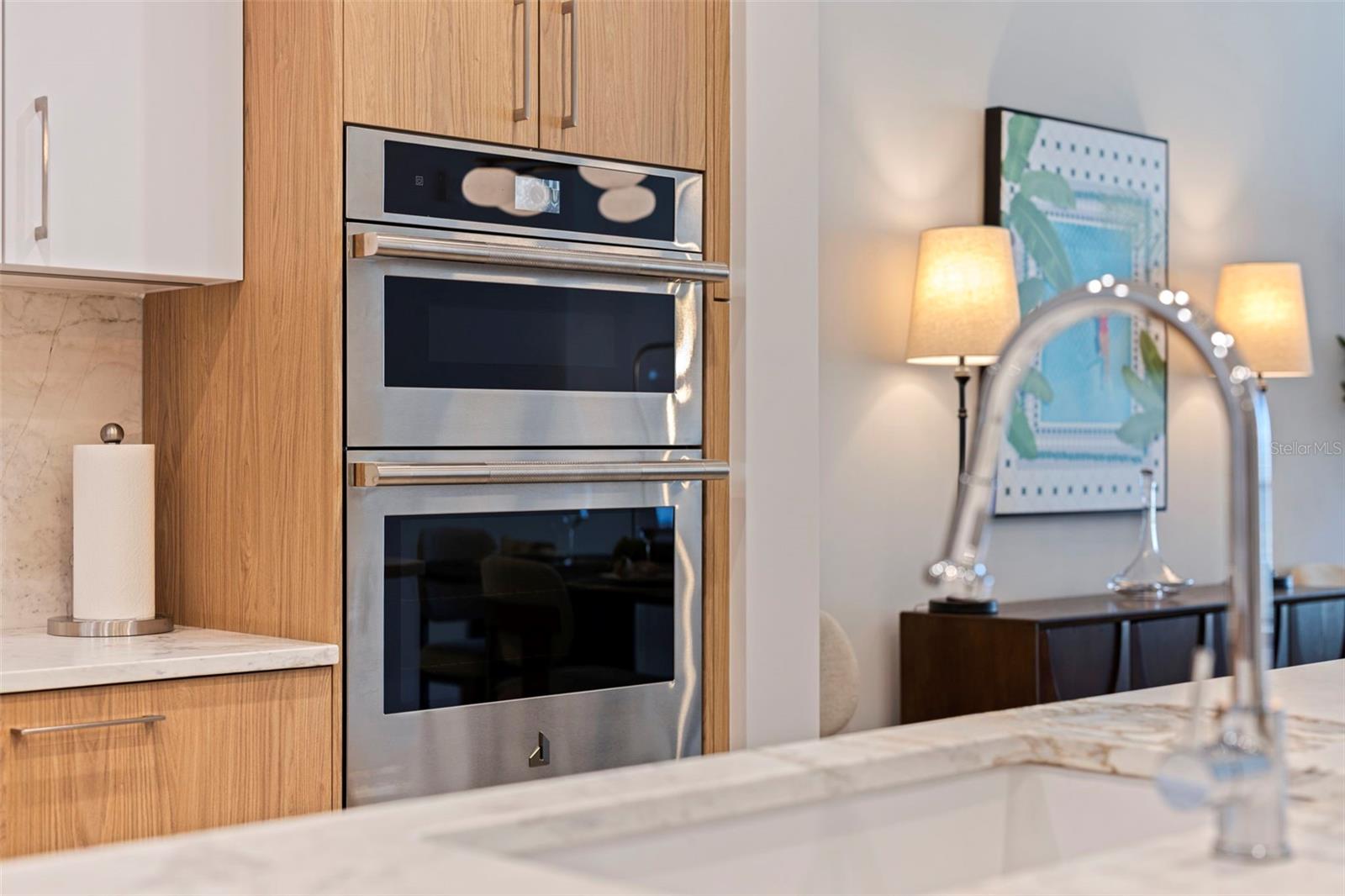 Image 11 of 86 For 275 1st Avenue S 3003