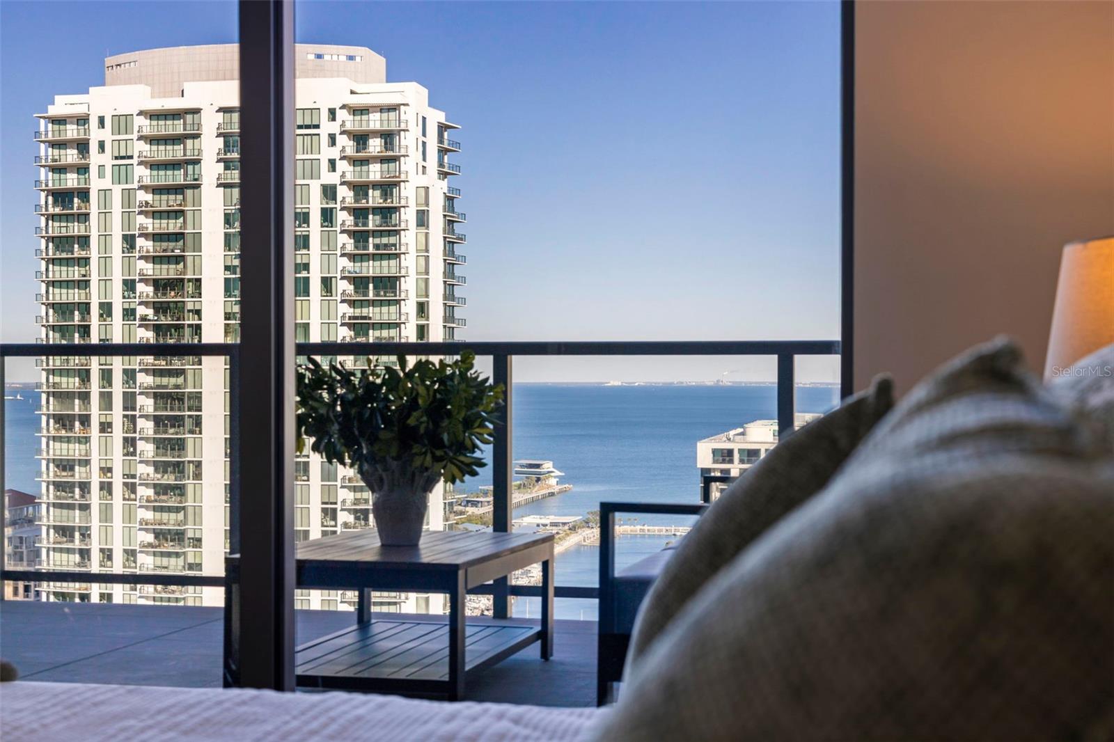 Image 37 of 86 For 275 1st Avenue S 3003