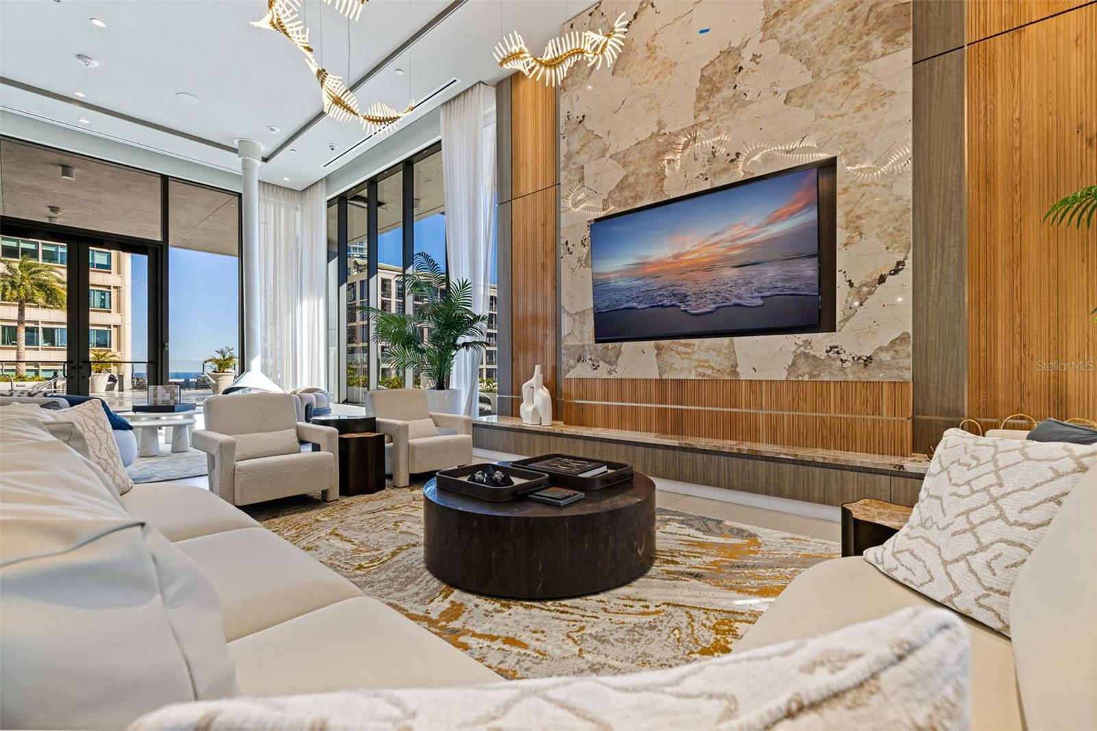 Image 58 of 86 For 275 1st Avenue S 3003