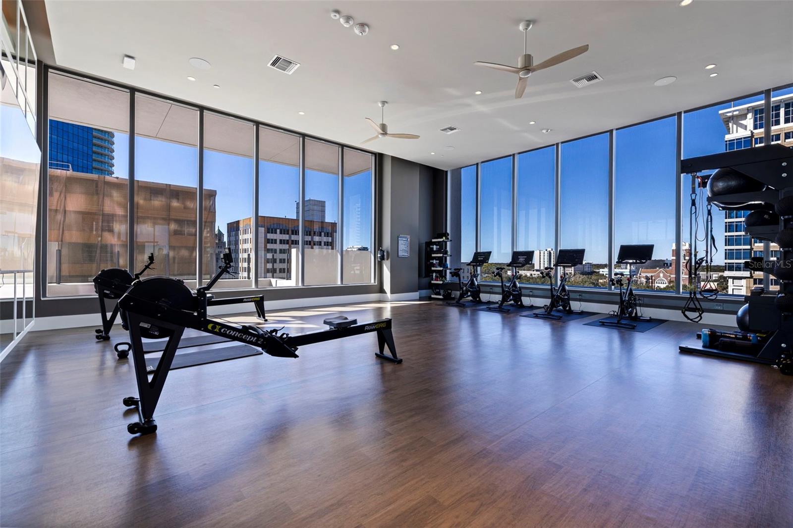 Image 67 of 86 For 275 1st Avenue S 3003