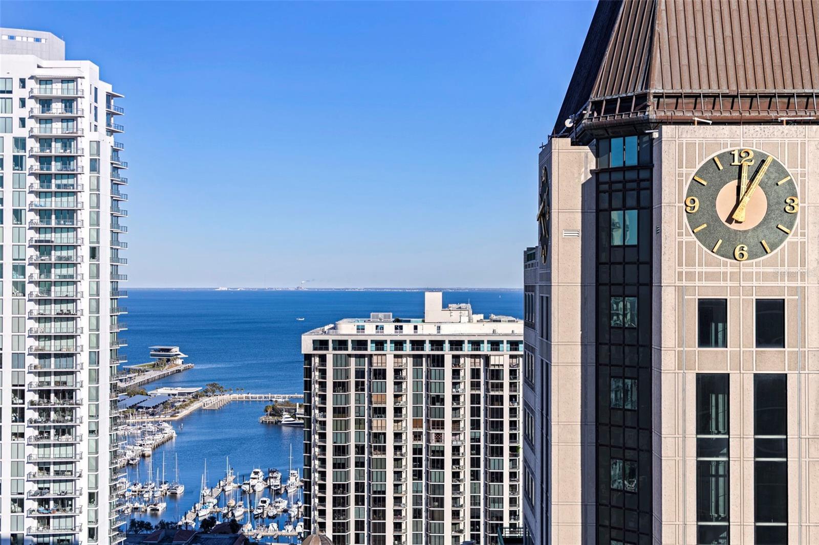 Image 77 of 86 For 275 1st Avenue S 3003