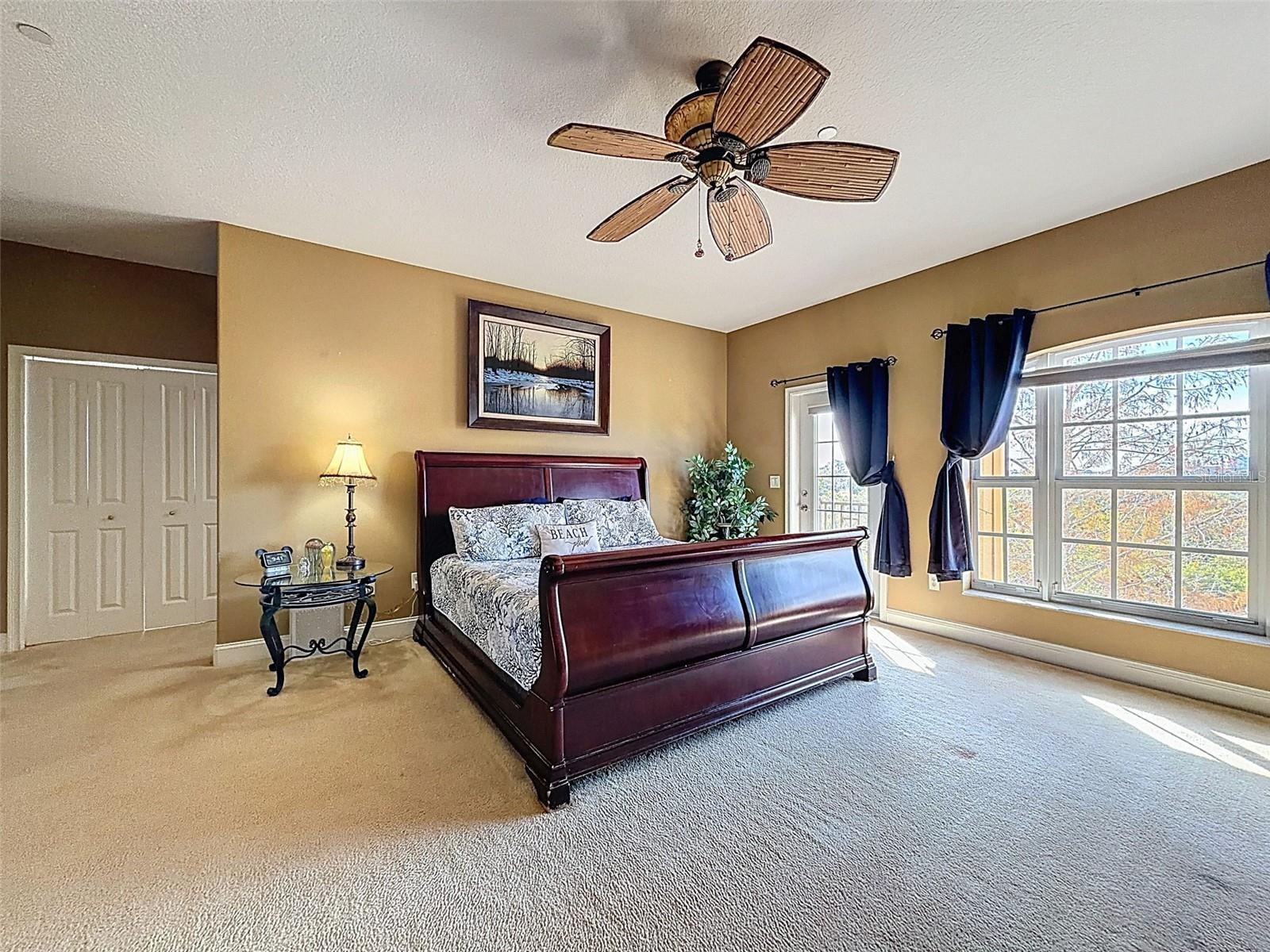 Image 7 of 70 For 4536 Heron Lodge