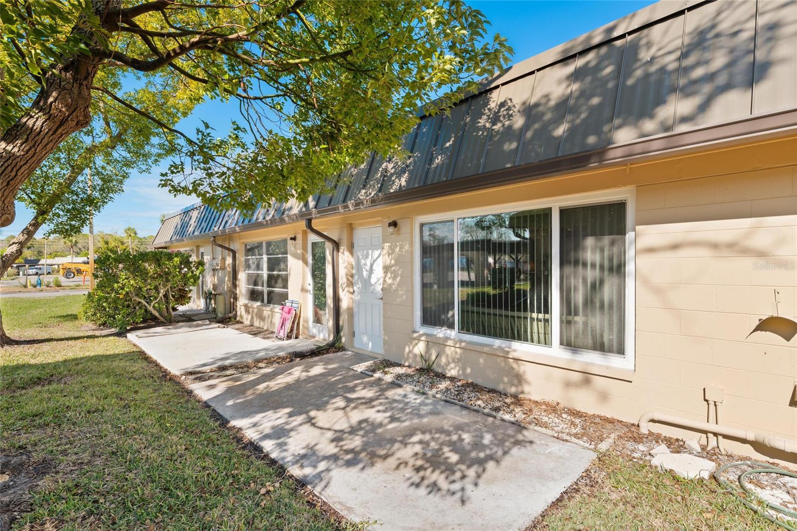 Image 16 of 23 For 4409 Summersun Drive