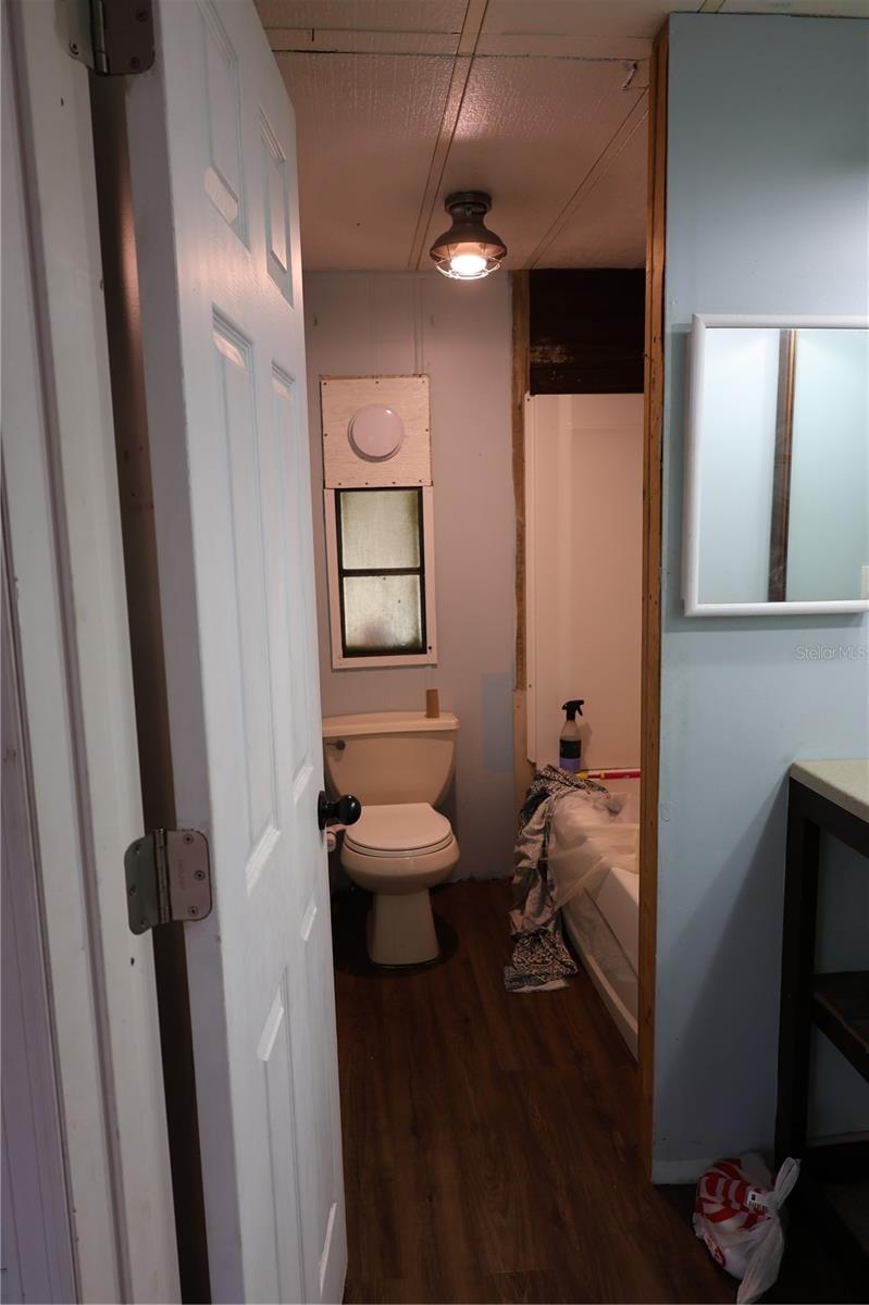 Image 22 of 54 For 1133 Live Oak Lane