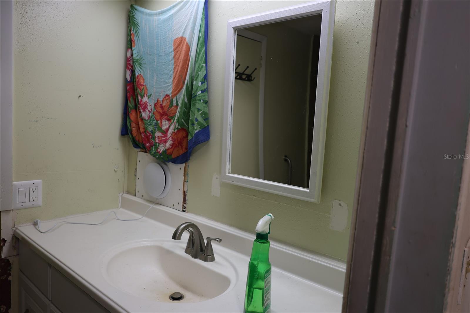 Image 29 of 54 For 1133 Live Oak Lane