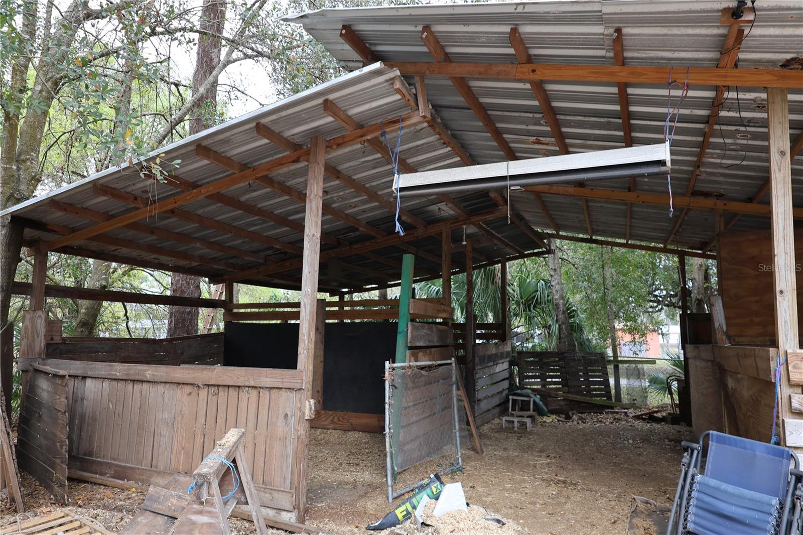 Image 5 of 54 For 1133 Live Oak Lane