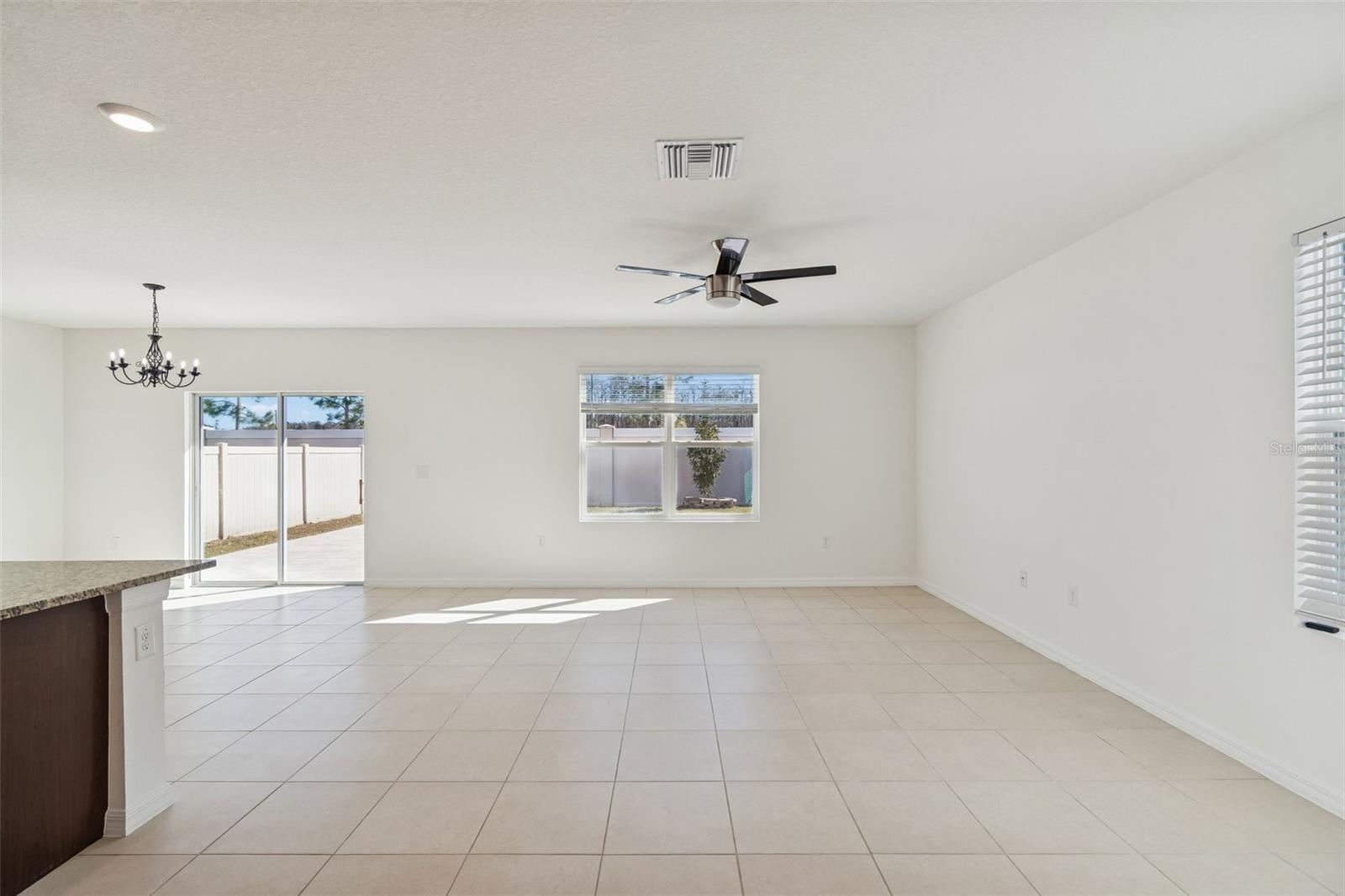 Image 12 of 86 For 3072 Suncoast Plains Drive