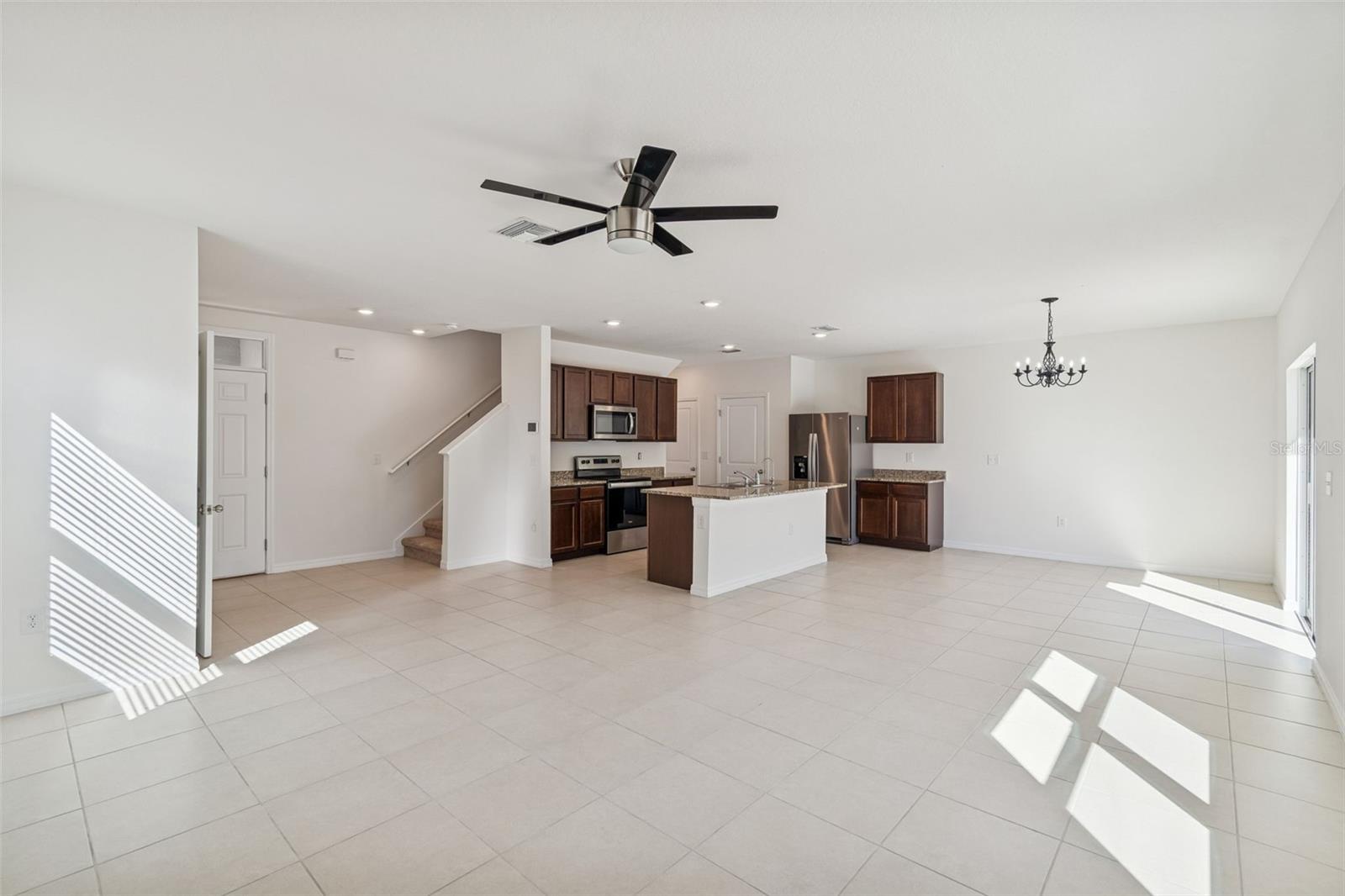 Image 15 of 86 For 3072 Suncoast Plains Drive