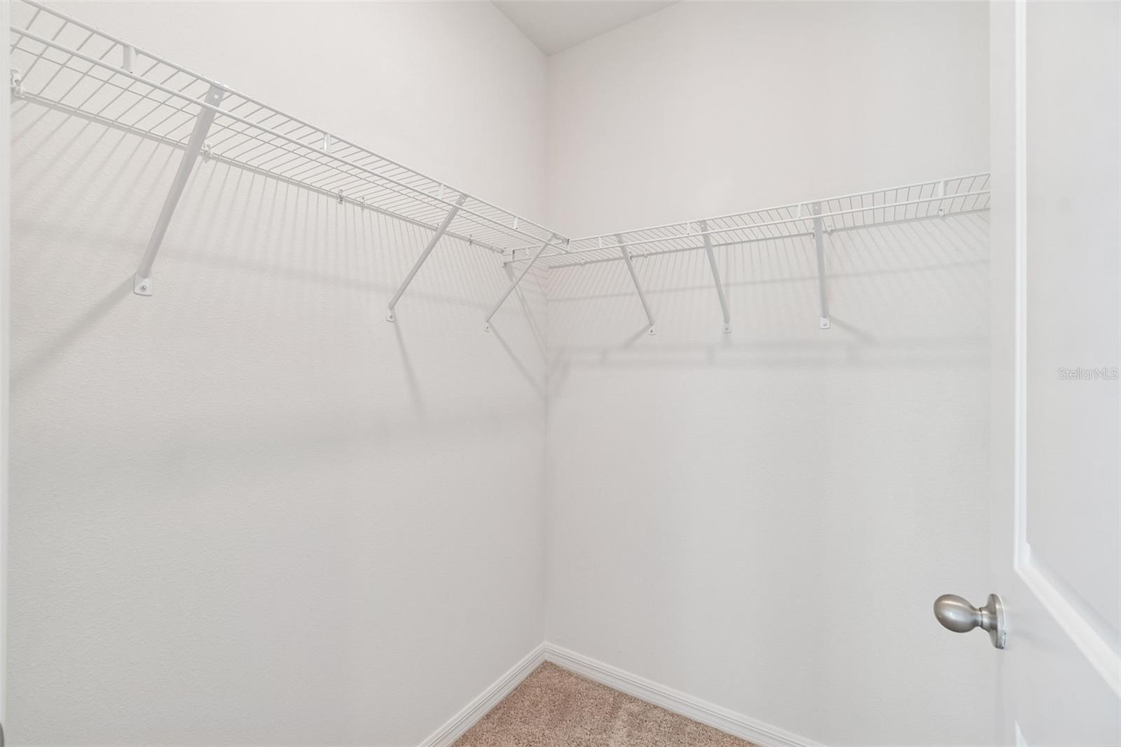 Image 47 of 86 For 3072 Suncoast Plains Drive