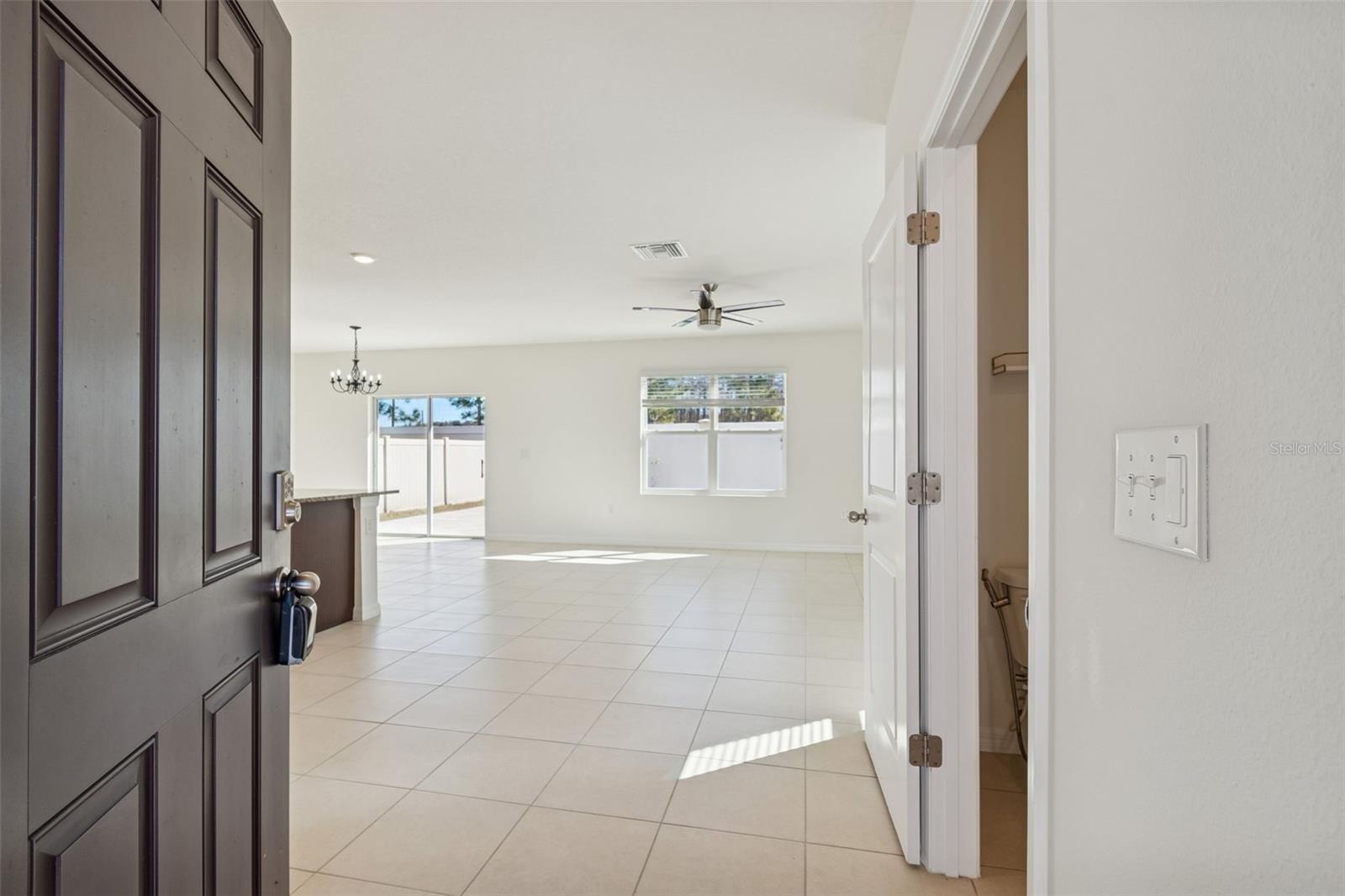Image 8 of 86 For 3072 Suncoast Plains Drive