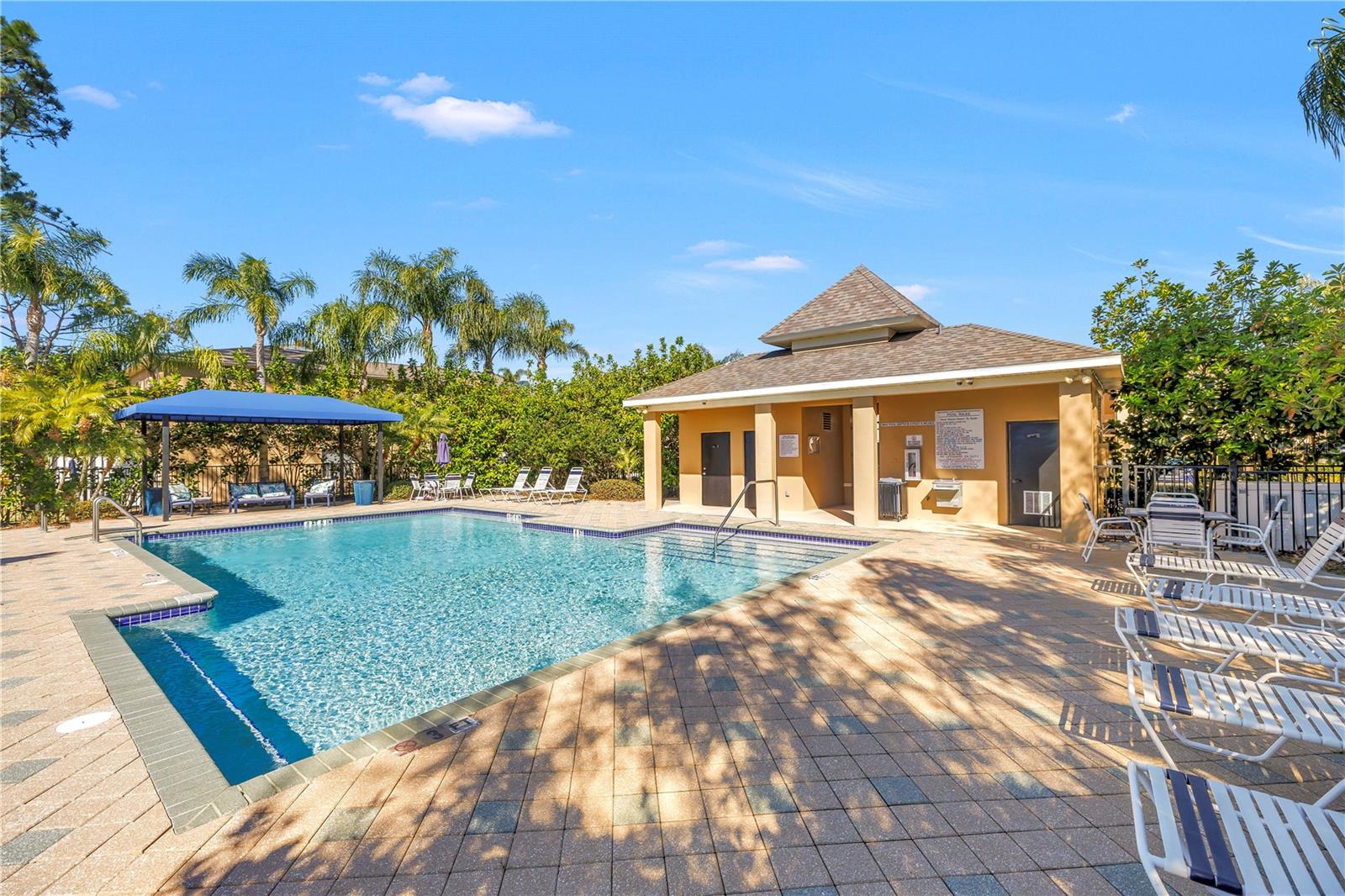 Image 41 of 60 For 8517 Edgewater Place Boulevard