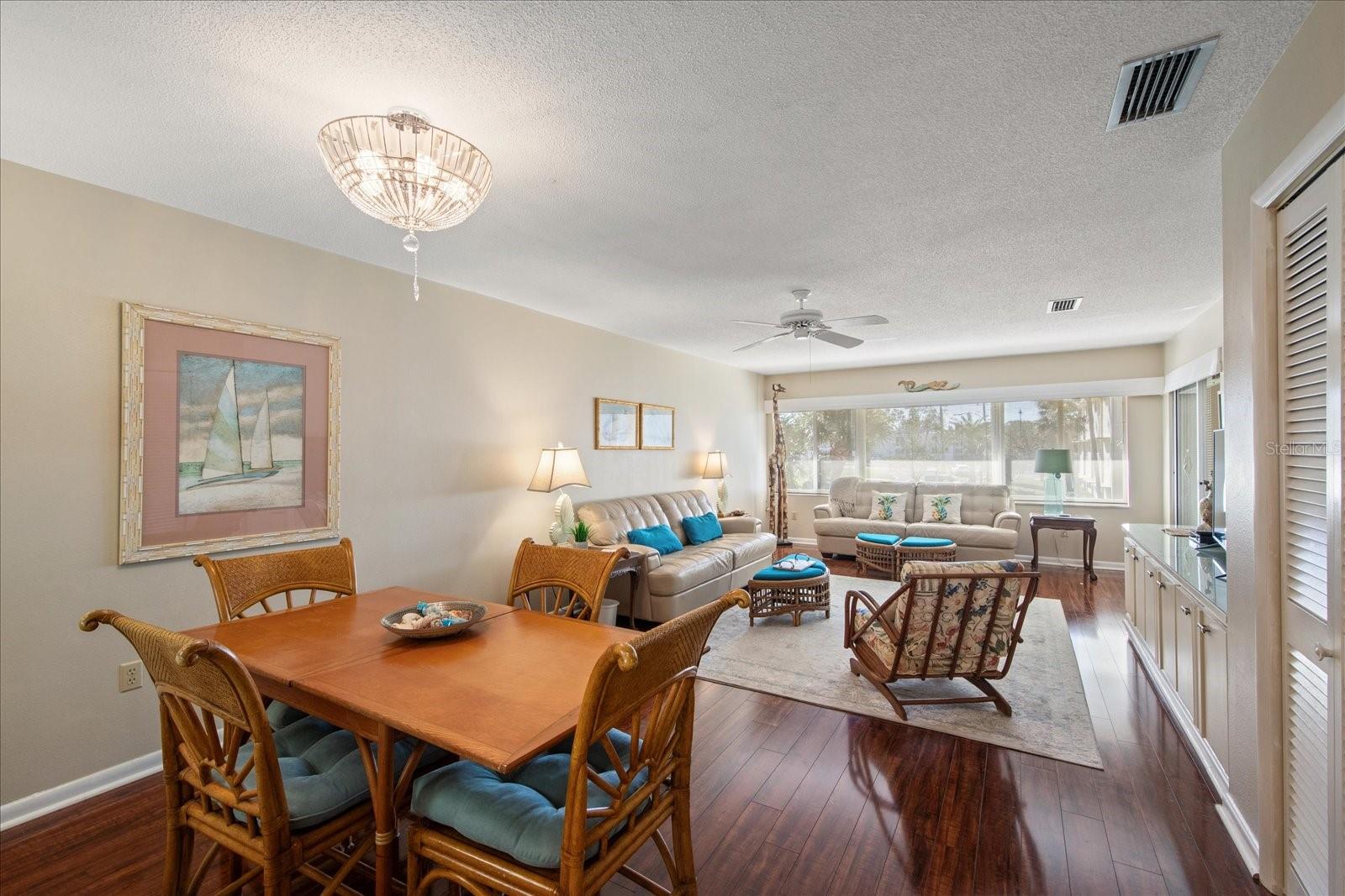 Image 13 of 33 For 100 Bluff View Drive 209b