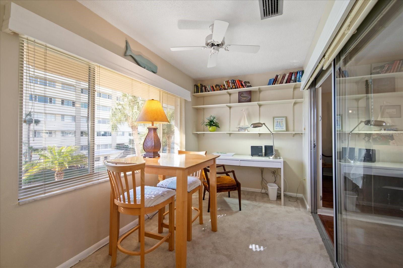 Image 20 of 33 For 100 Bluff View Drive 209b