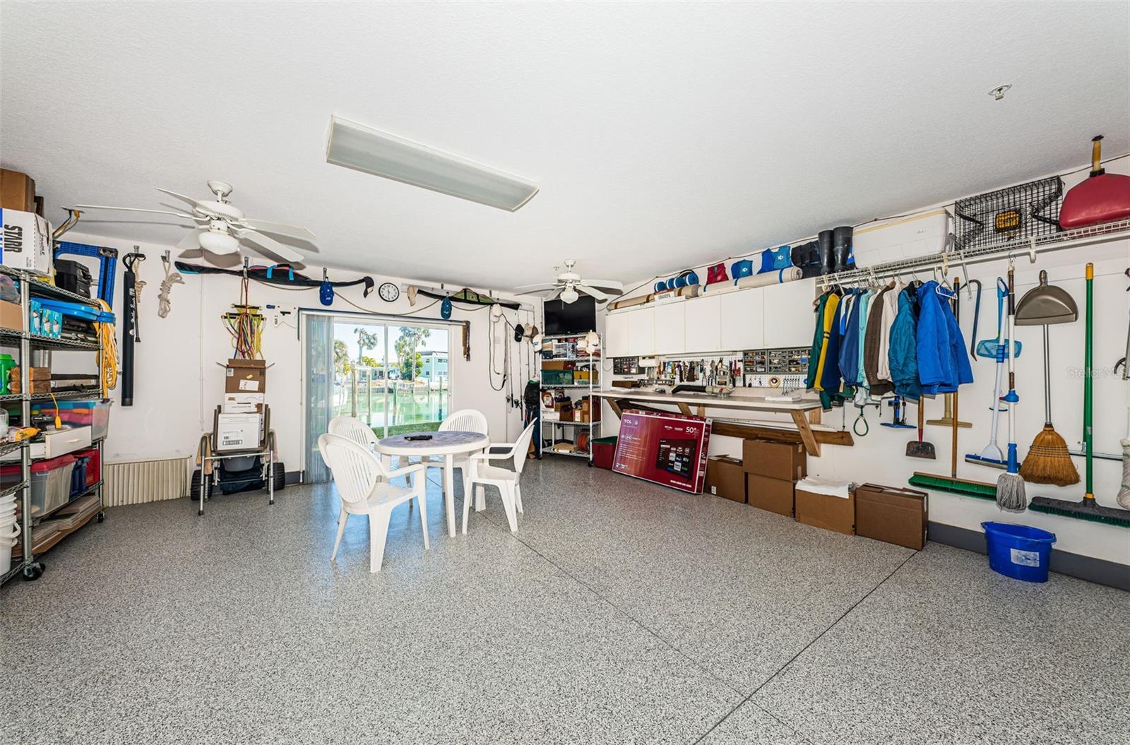 Image 35 of 73 For 11595 Gulf Boulevard 108