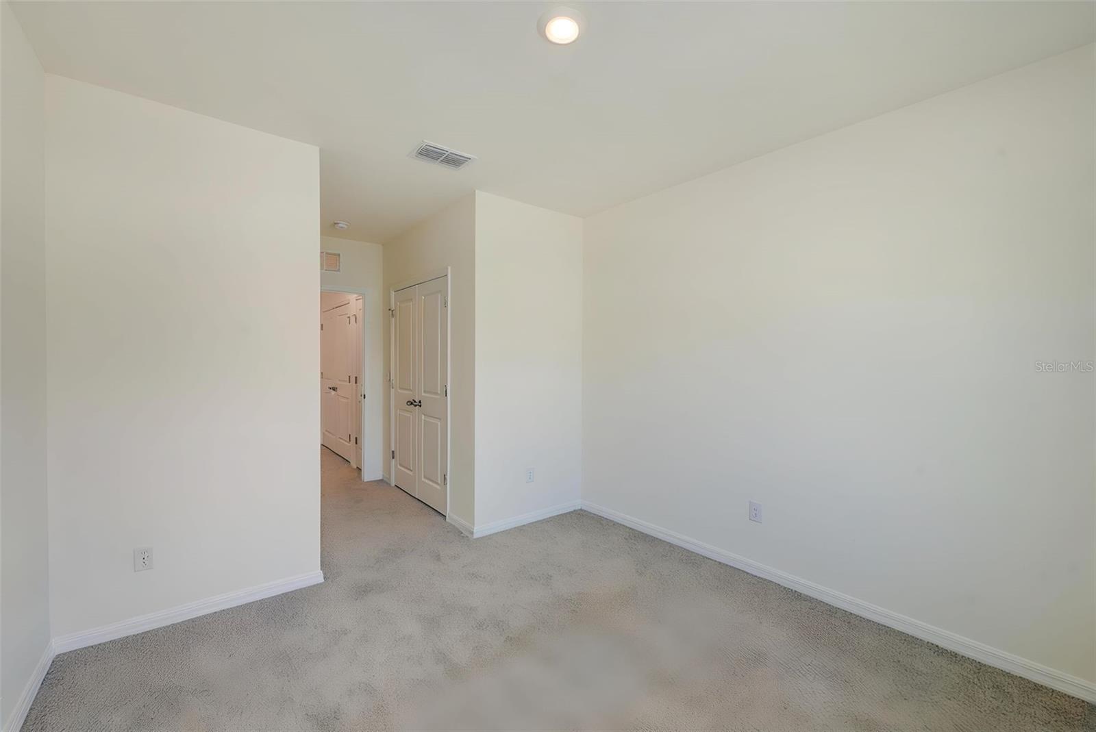 Image 26 of 41 For 11130 Crescent Deer Drive