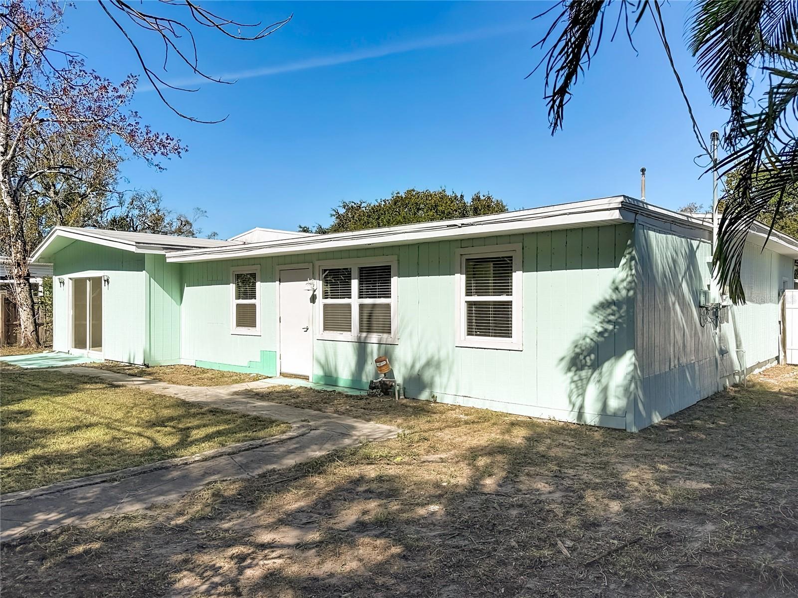 Image 3 of 67 For 7250 12th Avenue N