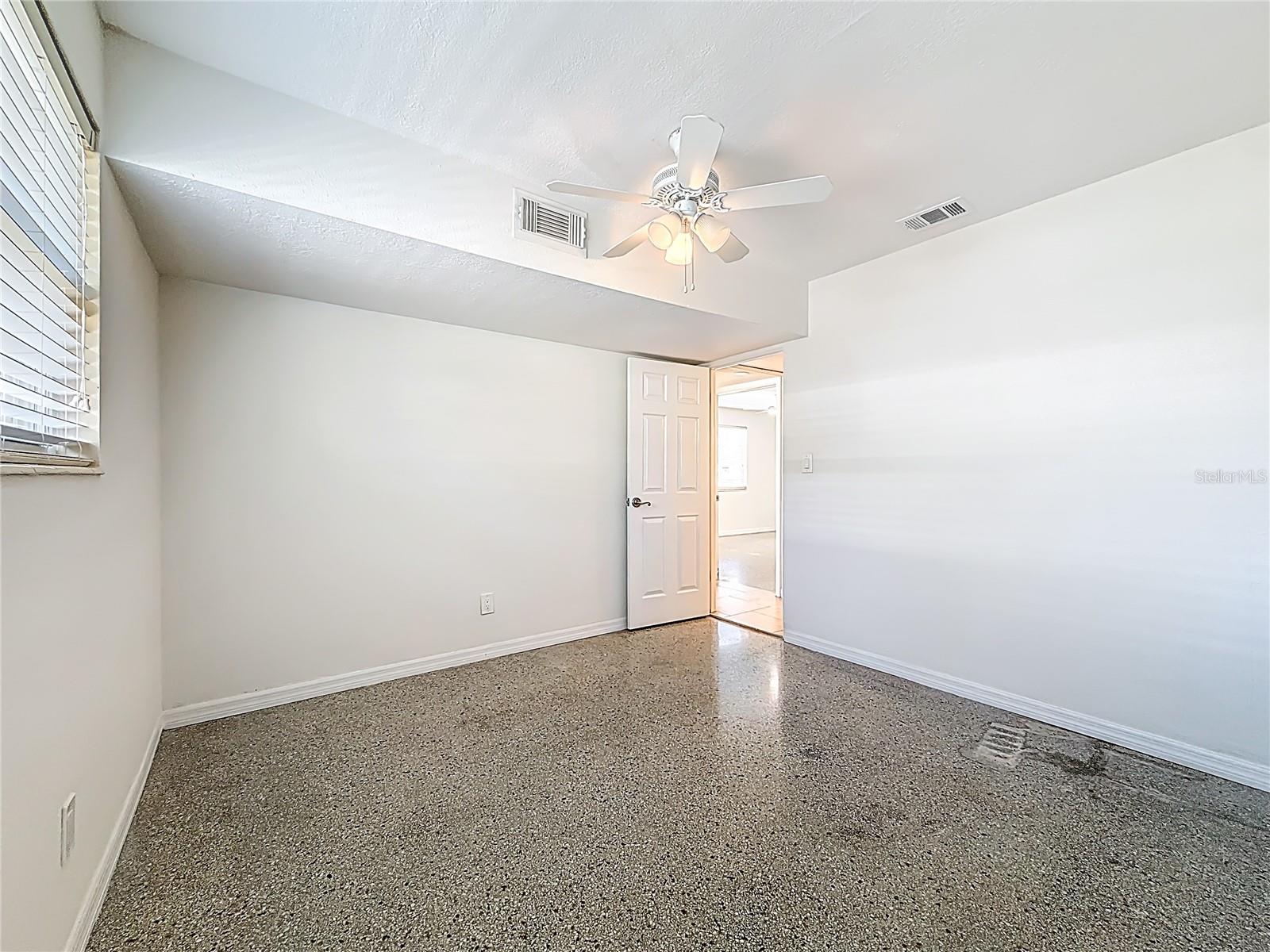 Image 37 of 67 For 7250 12th Avenue N