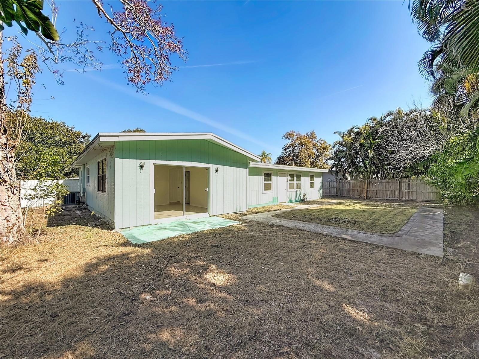 Image 54 of 67 For 7250 12th Avenue N