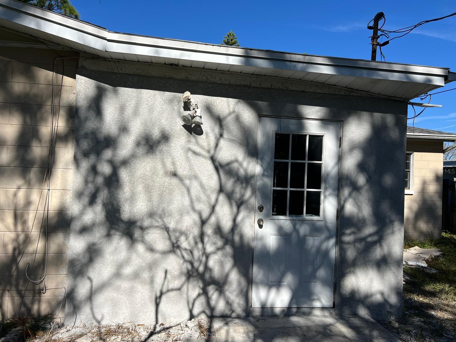 Details for 300 83rd Avenue Ne, ST PETERSBURG, FL 33702