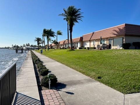 Image 14 of 14 For 19029 Us Highway 19 N 28d