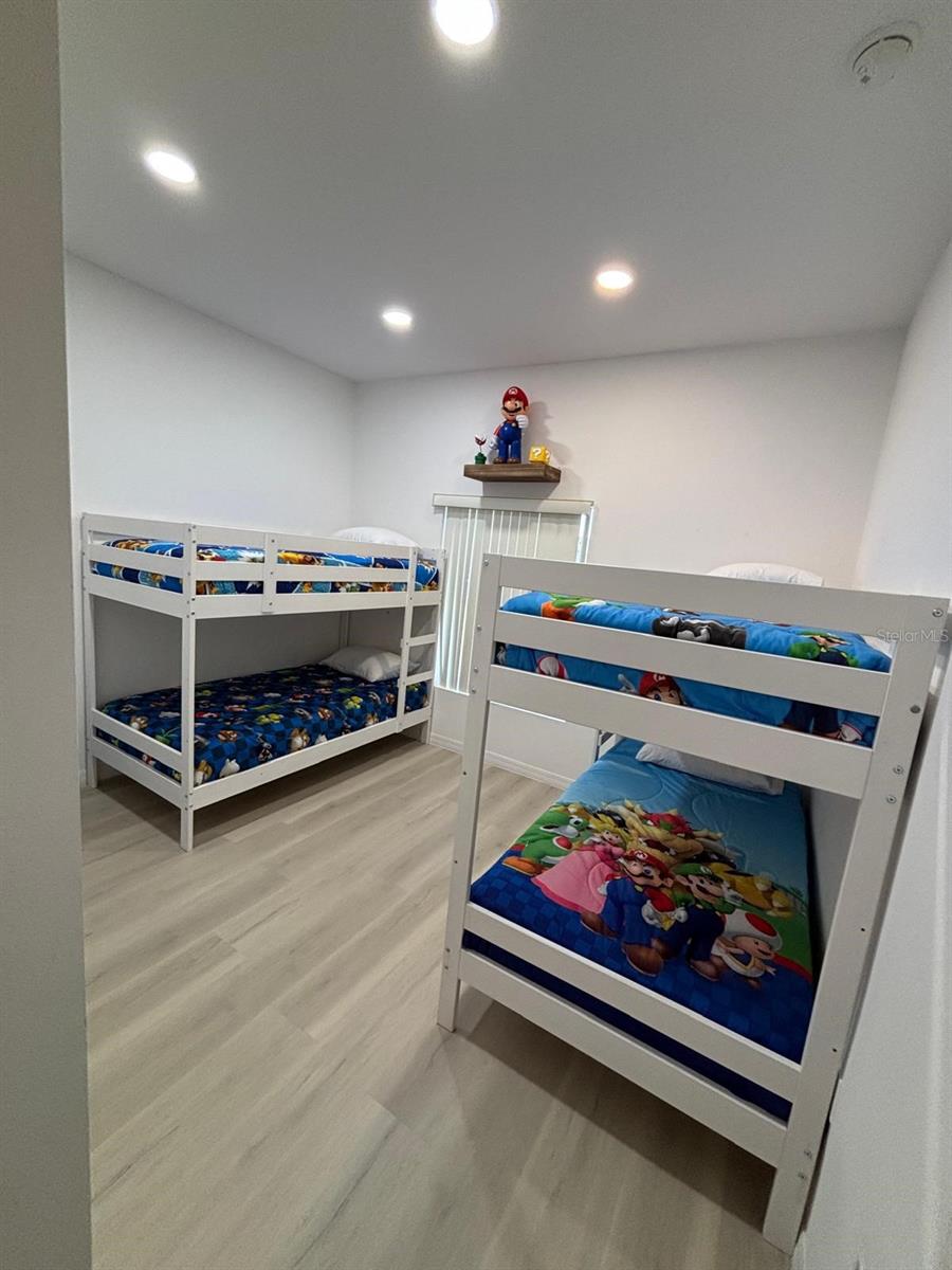 Image 19 of 23 For 3162 Sun Lake Court B