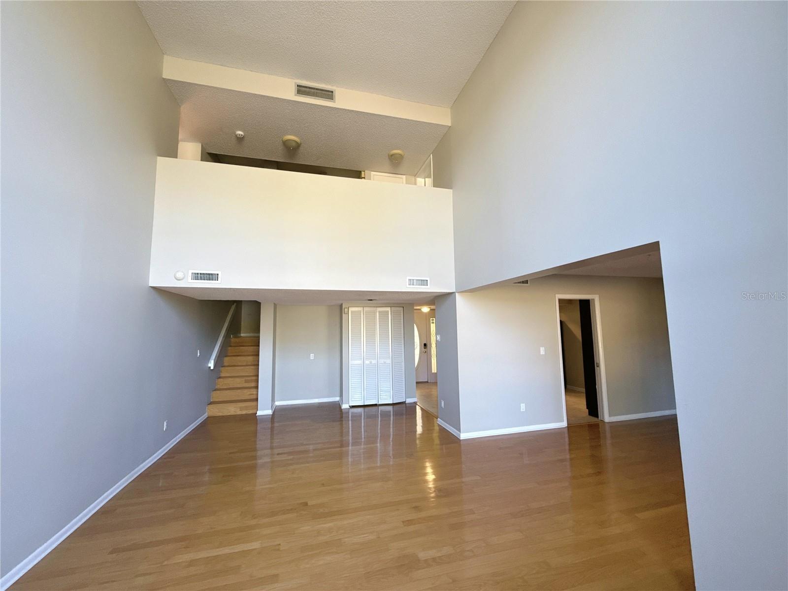 Image 11 of 43 For 13516 Palmwood Lane