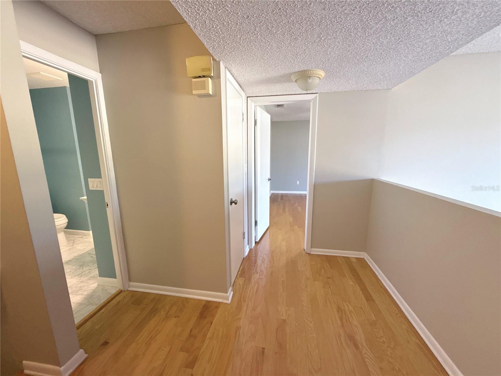 Image 23 of 43 For 13516 Palmwood Lane