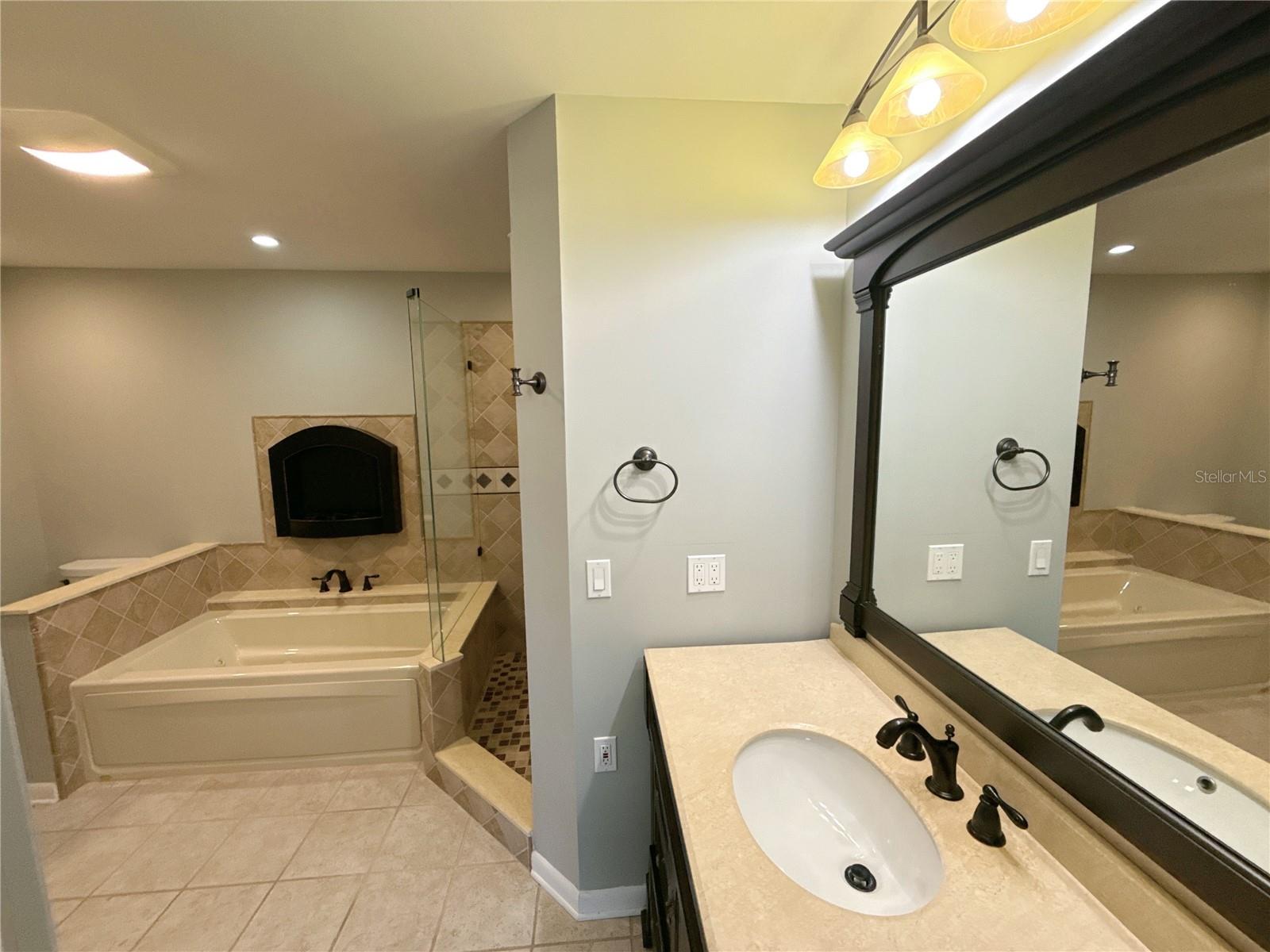 Image 29 of 43 For 13516 Palmwood Lane