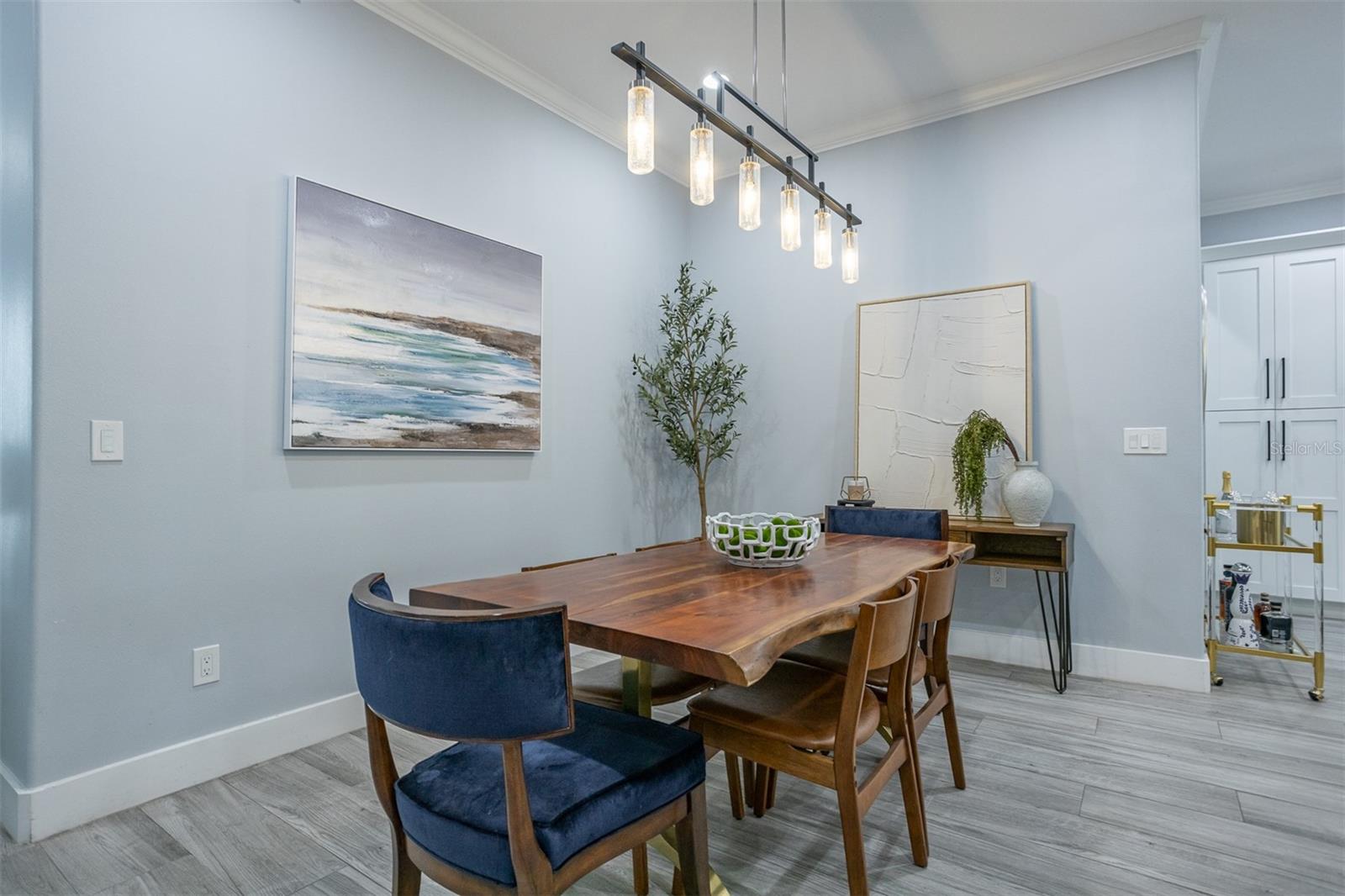 Image 6 of 35 For 3301 Dewey Street