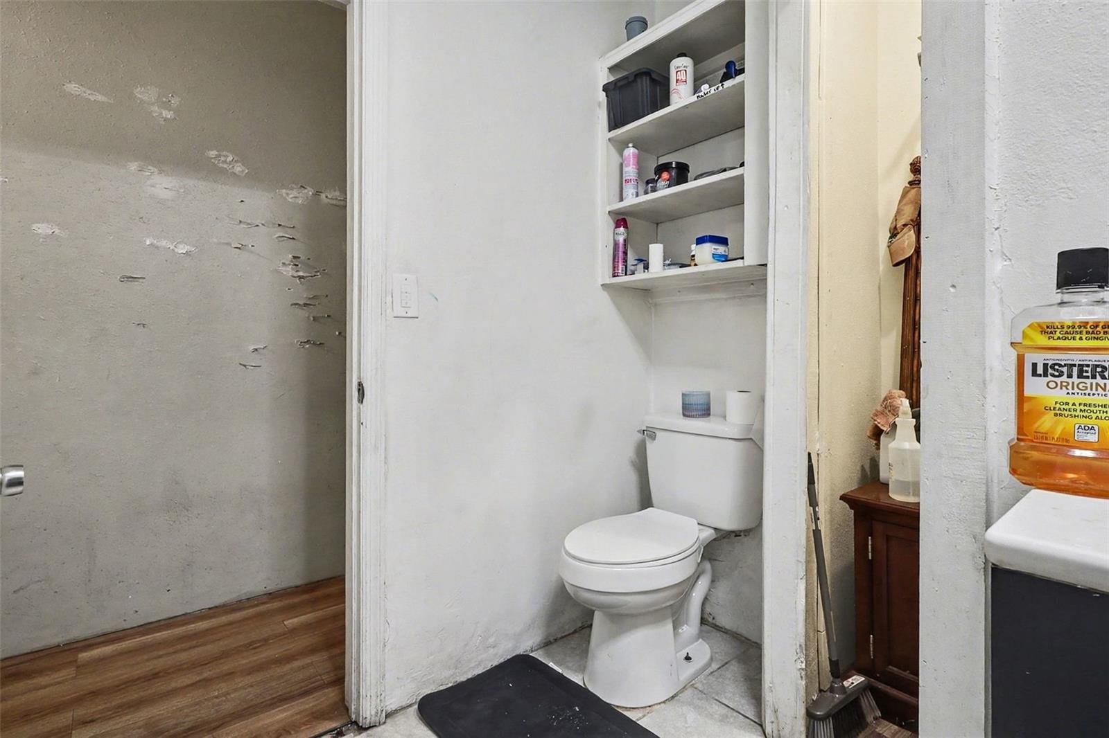 Image 14 of 19 For 1054 State Road 60 E