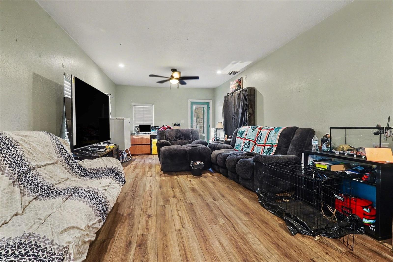 Image 2 of 19 For 1054 State Road 60 E