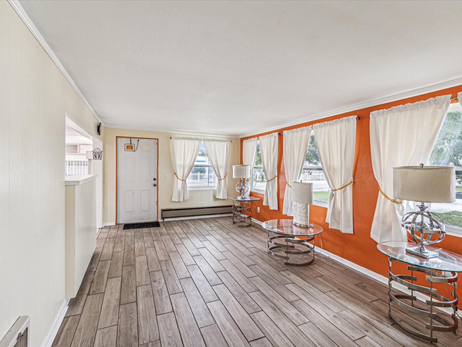 Image 10 of 27 For 1940 Shady Cove Drive